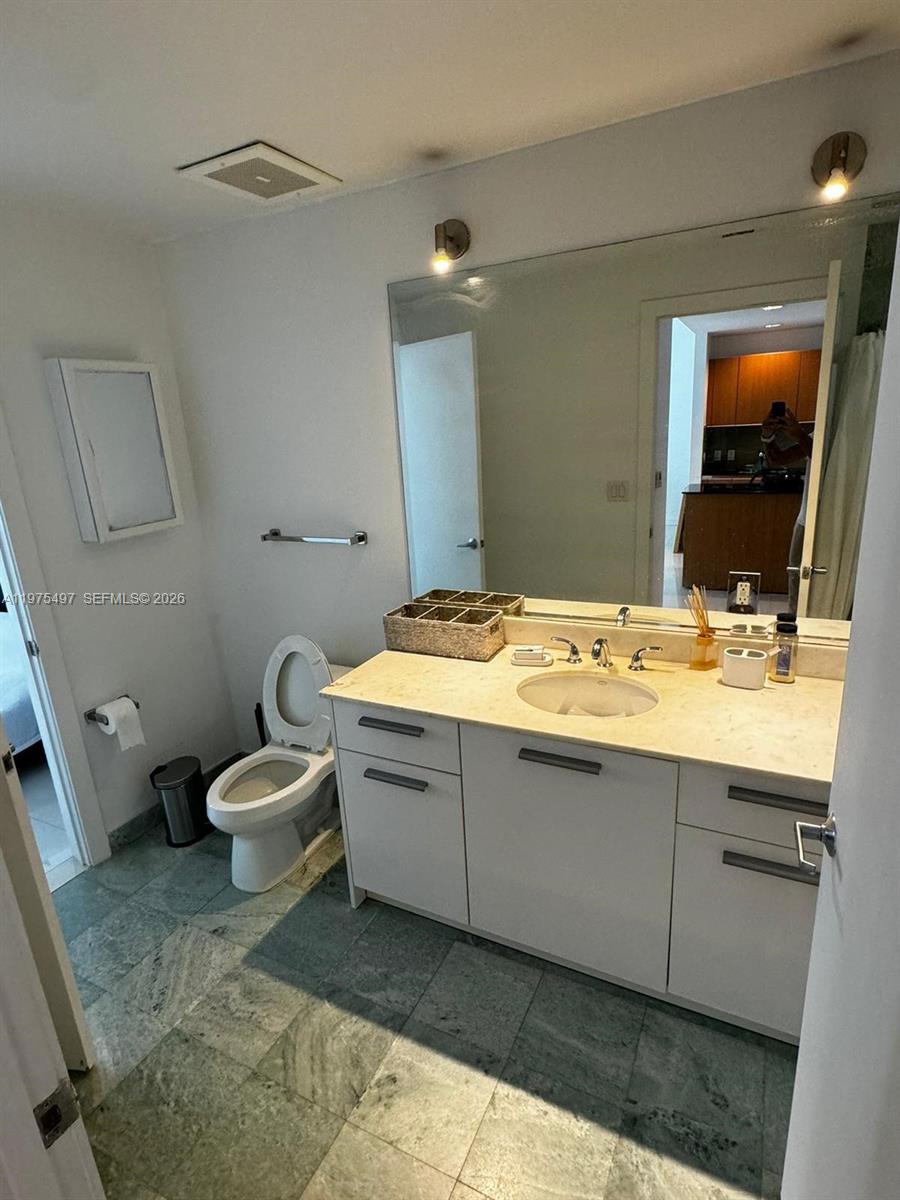 1050 Brickell Ave #2908 Miami, FL 33131