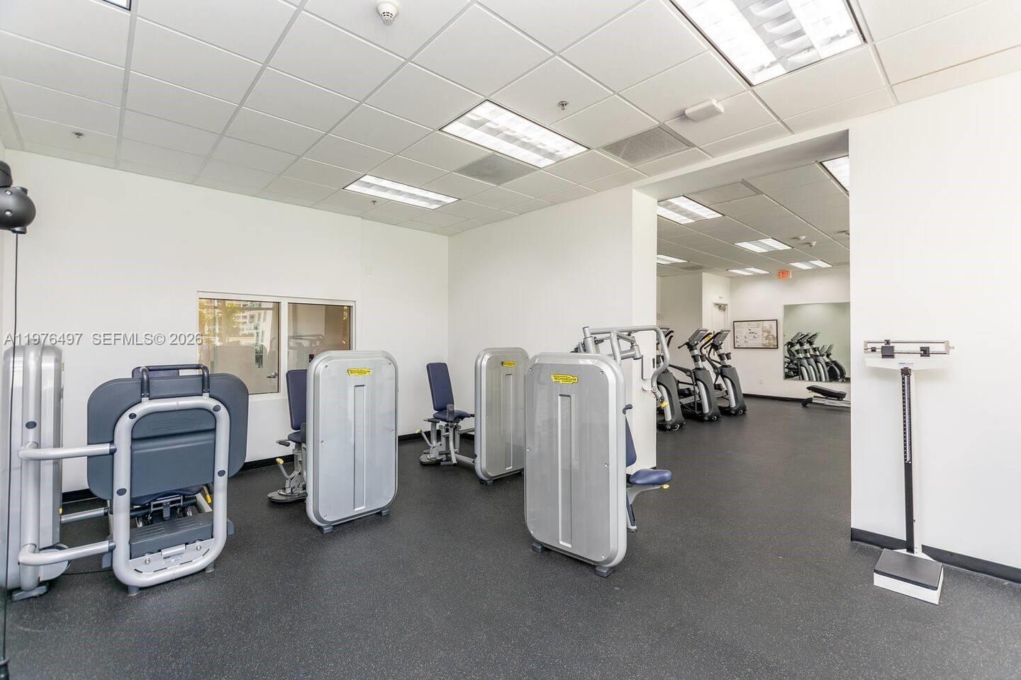 image The Club at Brickell Bay6