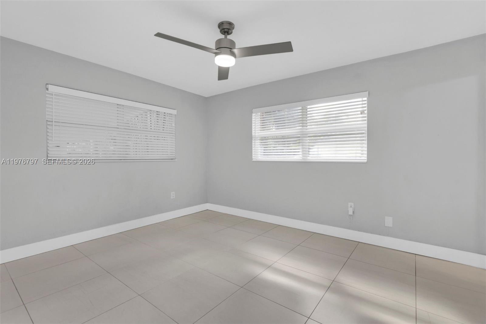 1577 NE 48th Ct Oakland Park, FL 33334