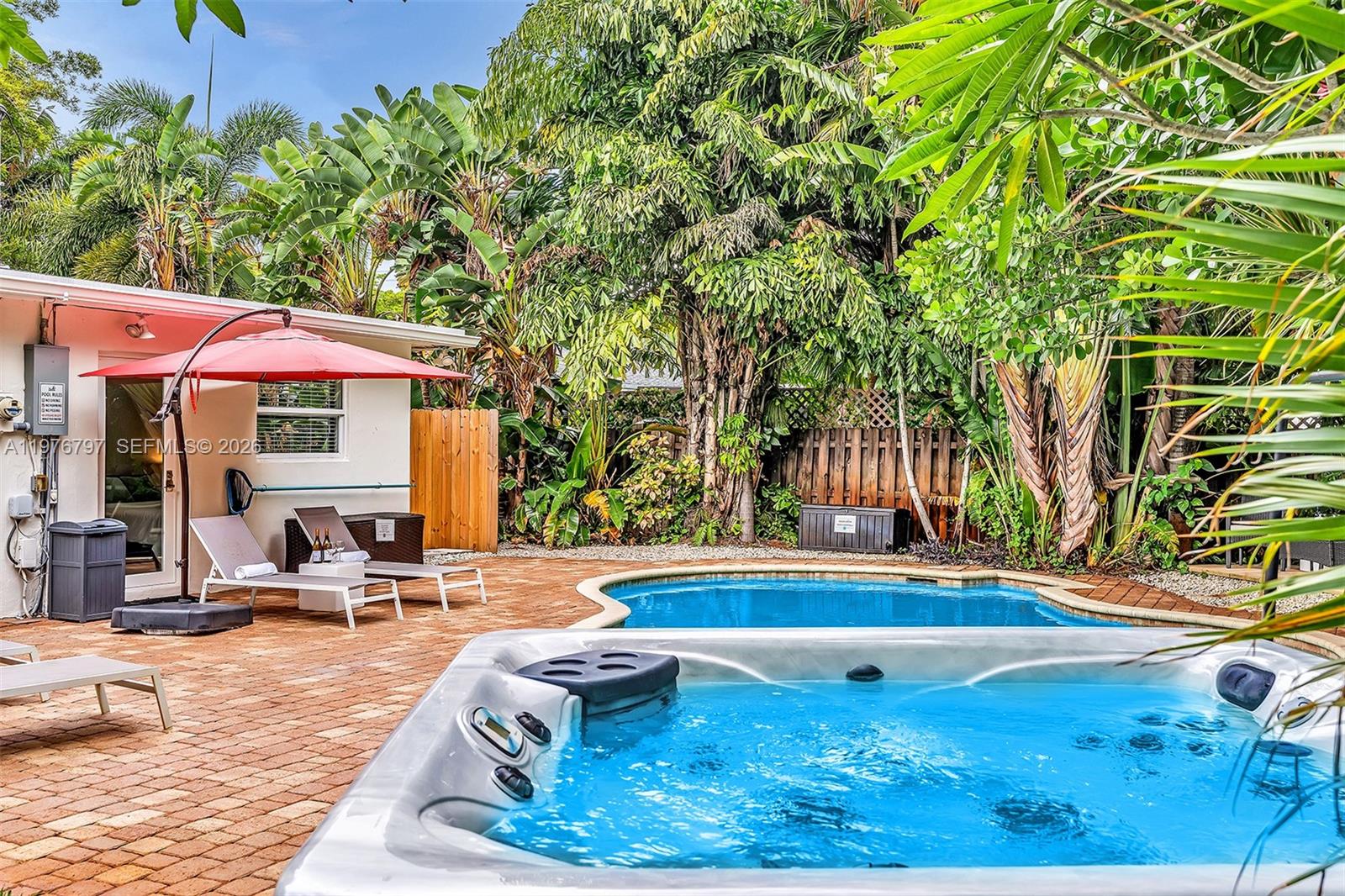 1577 NE 48th Ct Oakland Park, FL 33334