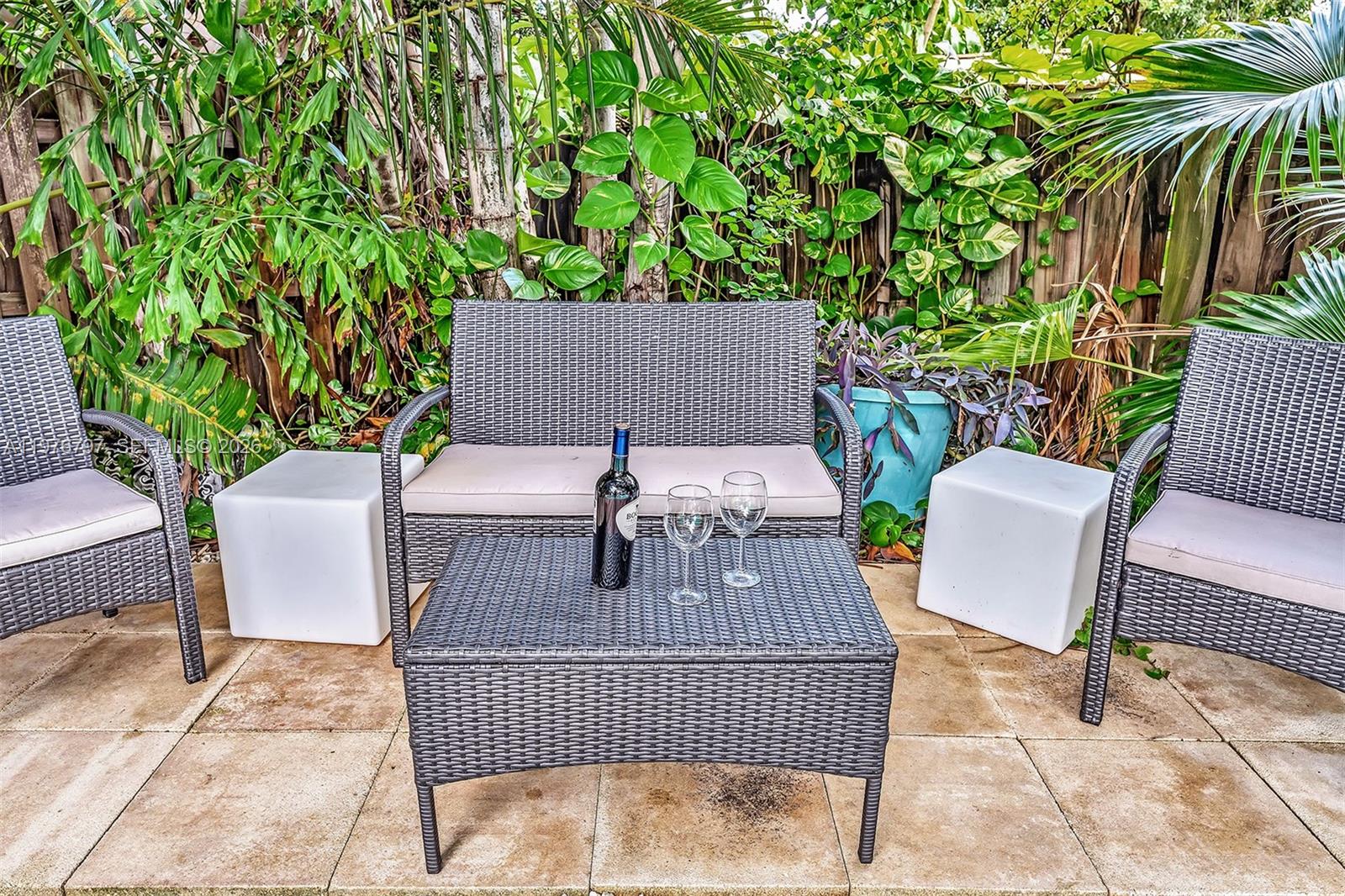 1577 NE 48th Ct Oakland Park, FL 33334