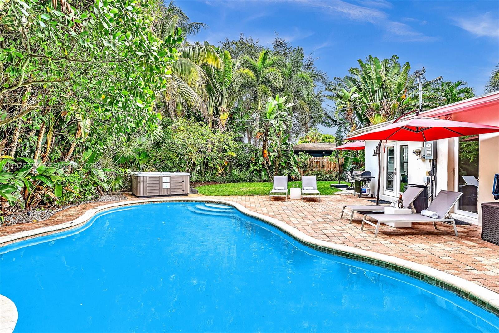 1577 NE 48th Ct Oakland Park, FL 33334