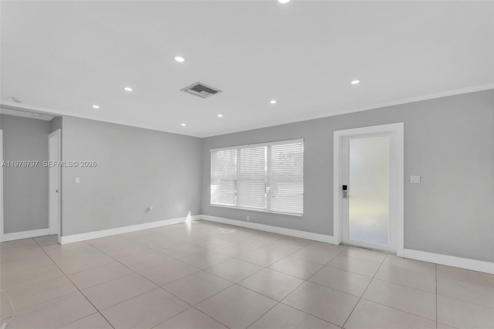 1577 NE 48th Ct Oakland Park, FL 33334