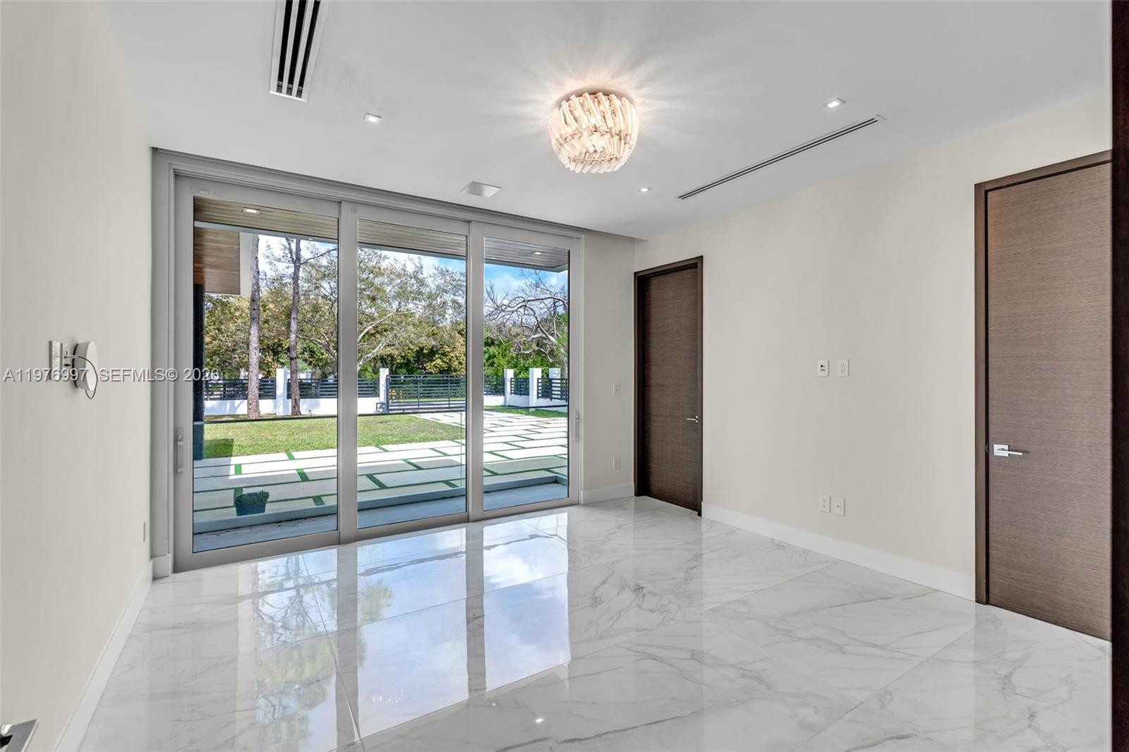 6300 SW 126th St Pinecrest, FL 33156