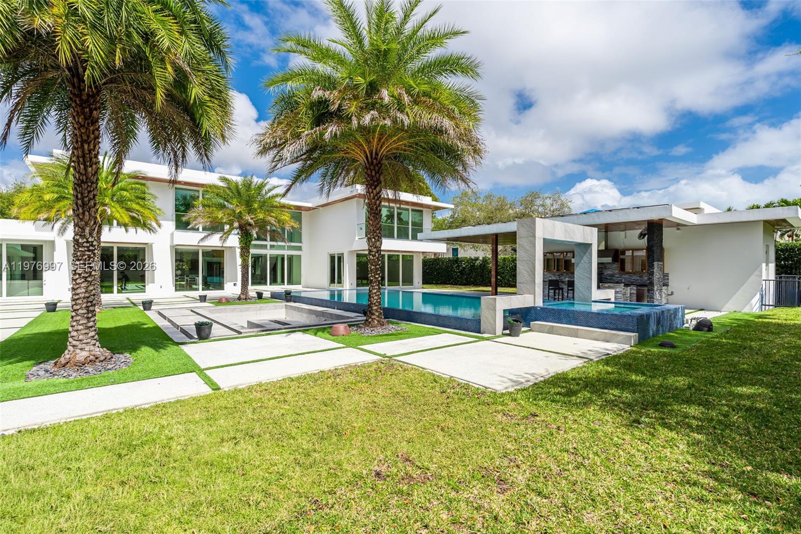 6300 SW 126th St Pinecrest, FL 33156