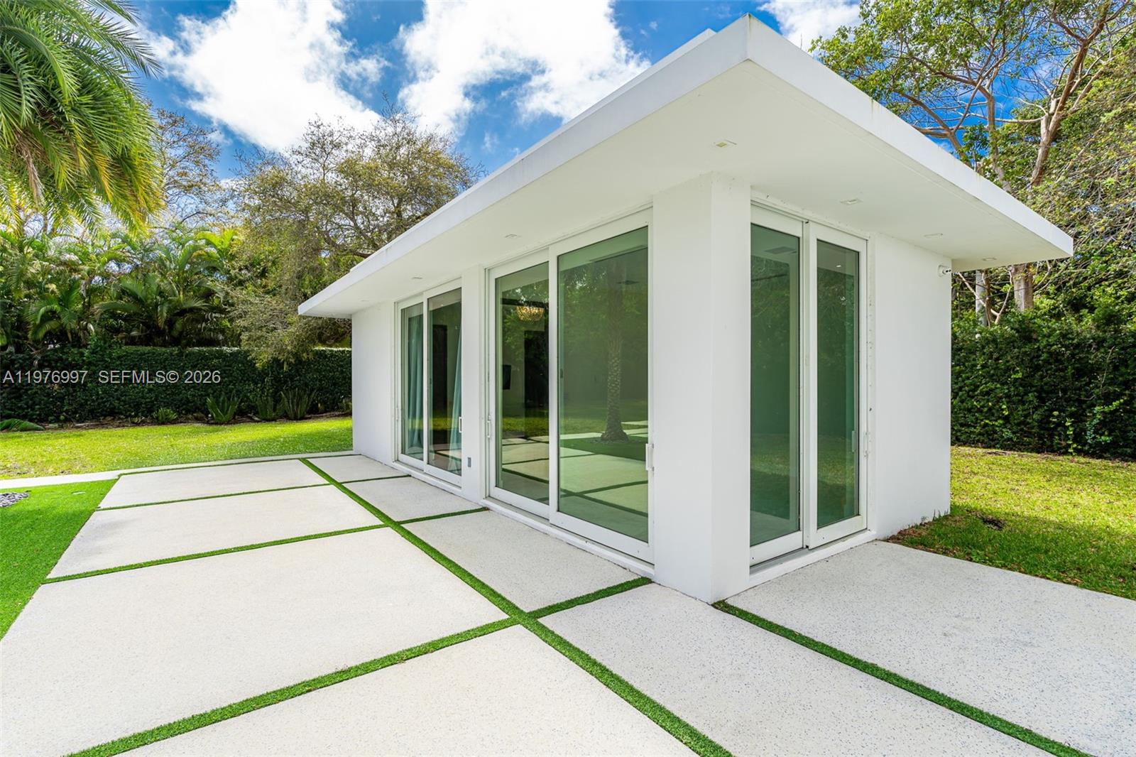 6300 SW 126th St Pinecrest, FL 33156