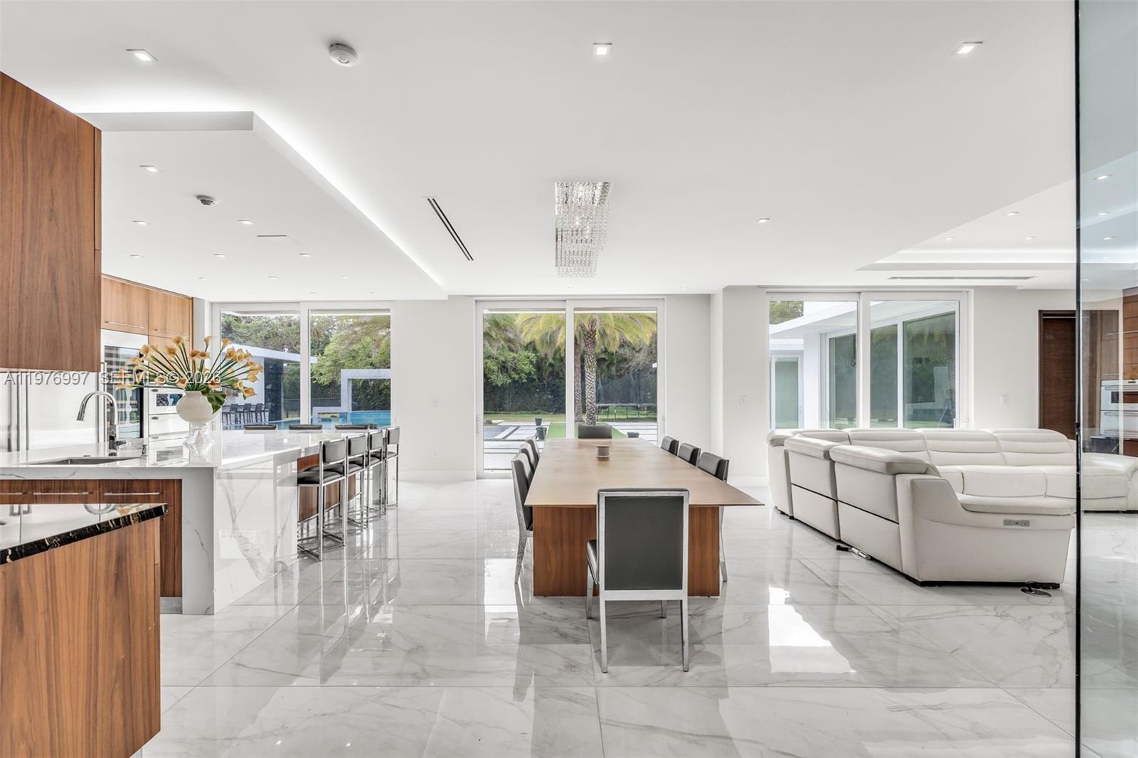 6300 SW 126th St Pinecrest, FL 33156