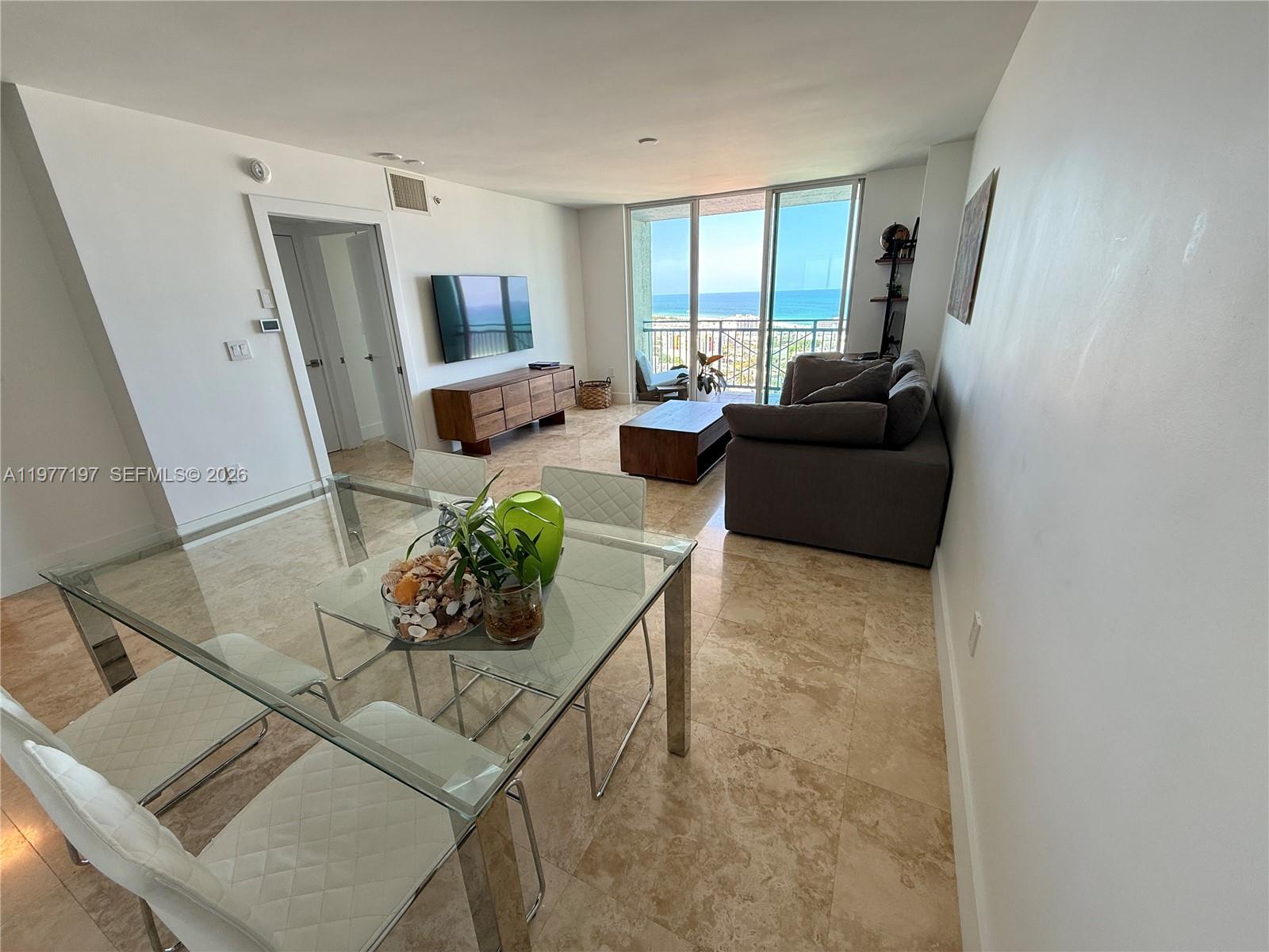 image Yacht Club at Portofino2