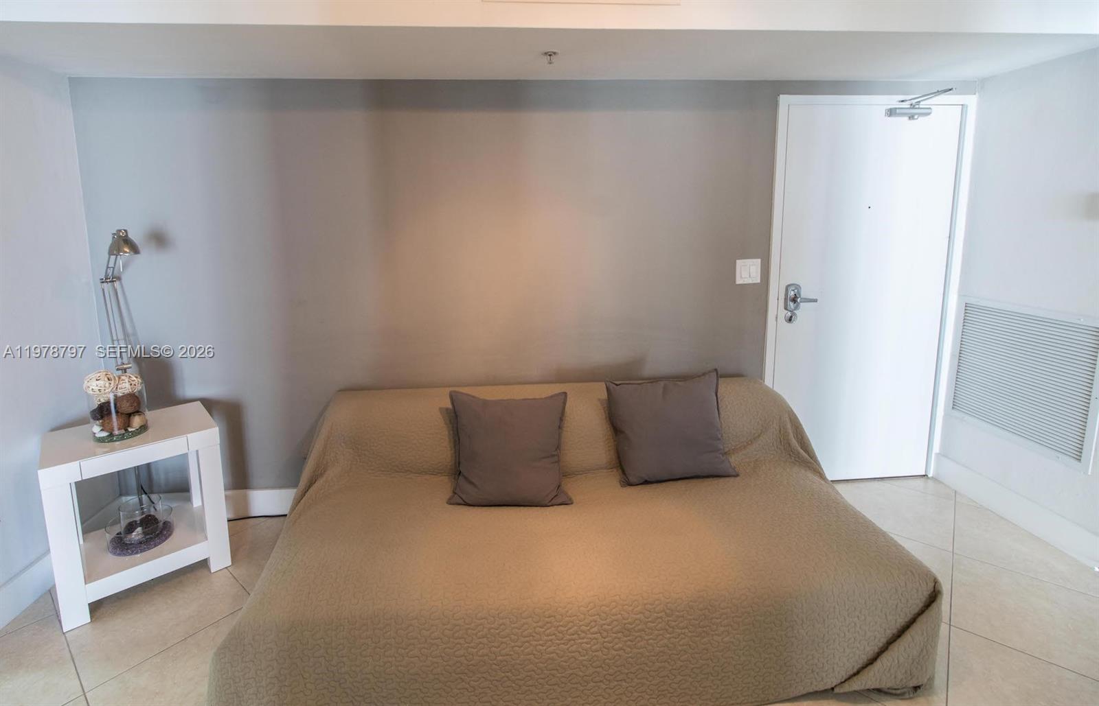 9195 Collins Ave #711 Surfside, FL 33154