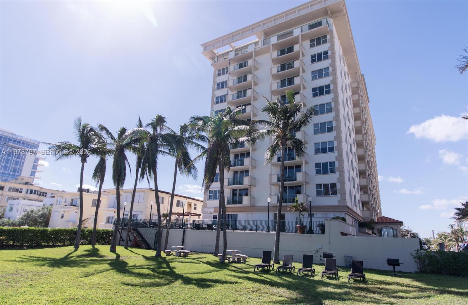 9195 Collins Ave #711 Surfside, FL 33154