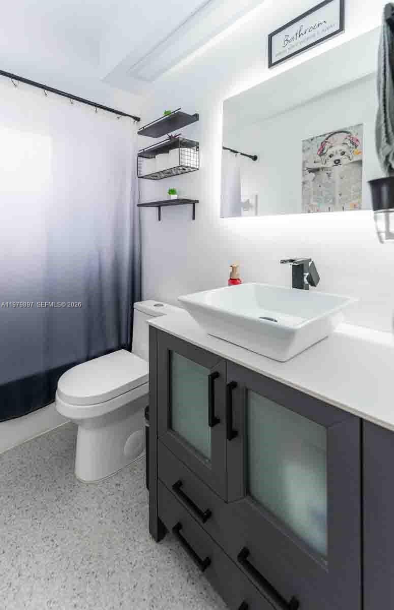 6680 NW 24th Pl Sunrise, FL 33313