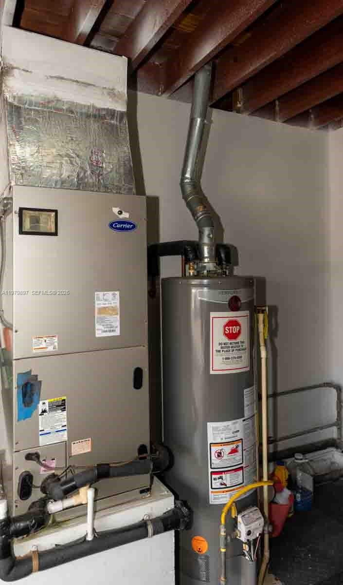 6680 NW 24th Pl Sunrise, FL 33313