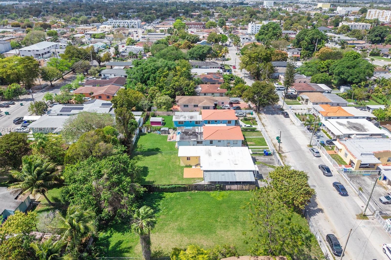 1922 NW 33rd St Miami, FL 33142