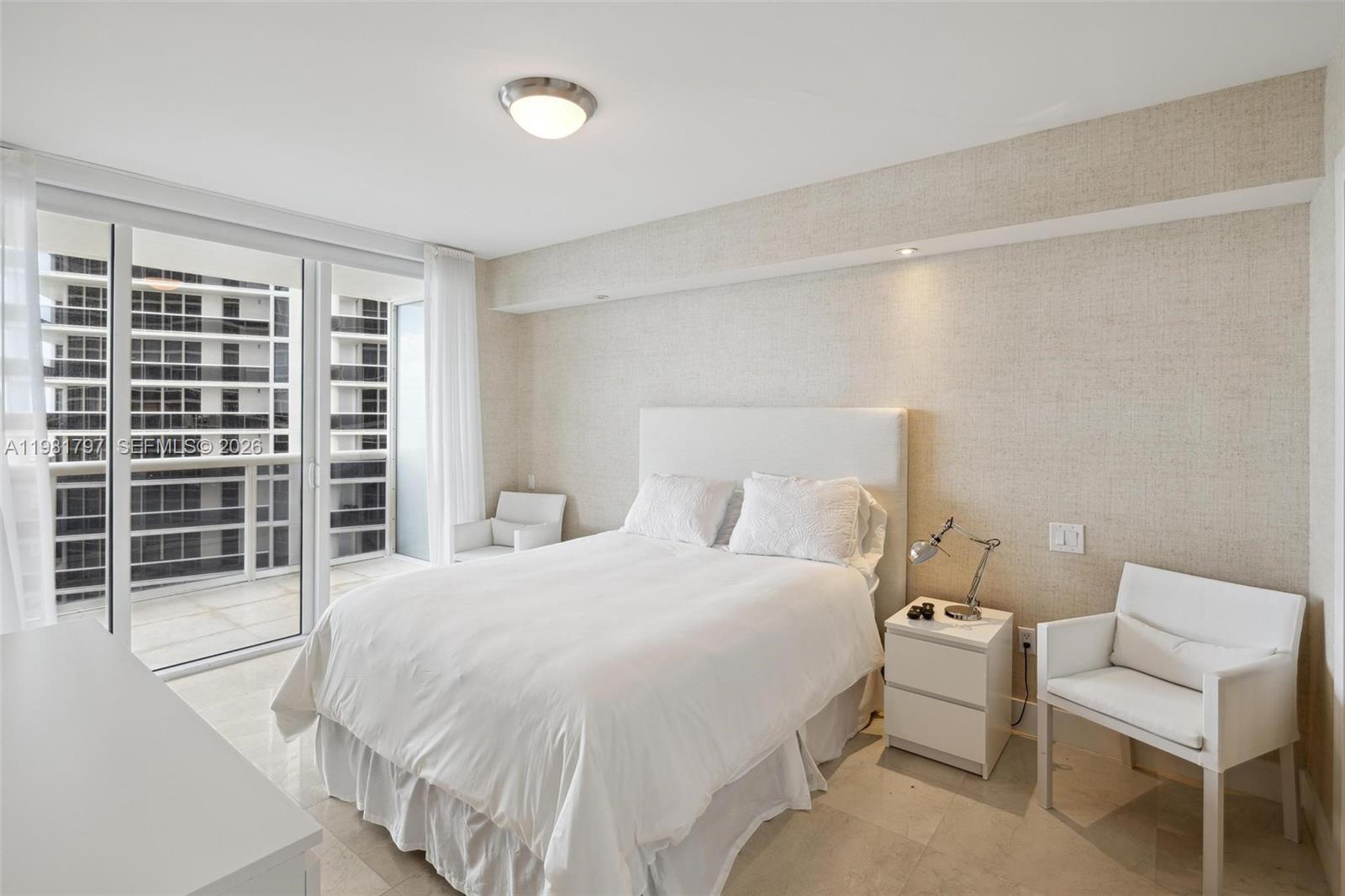 image Beach Club 216