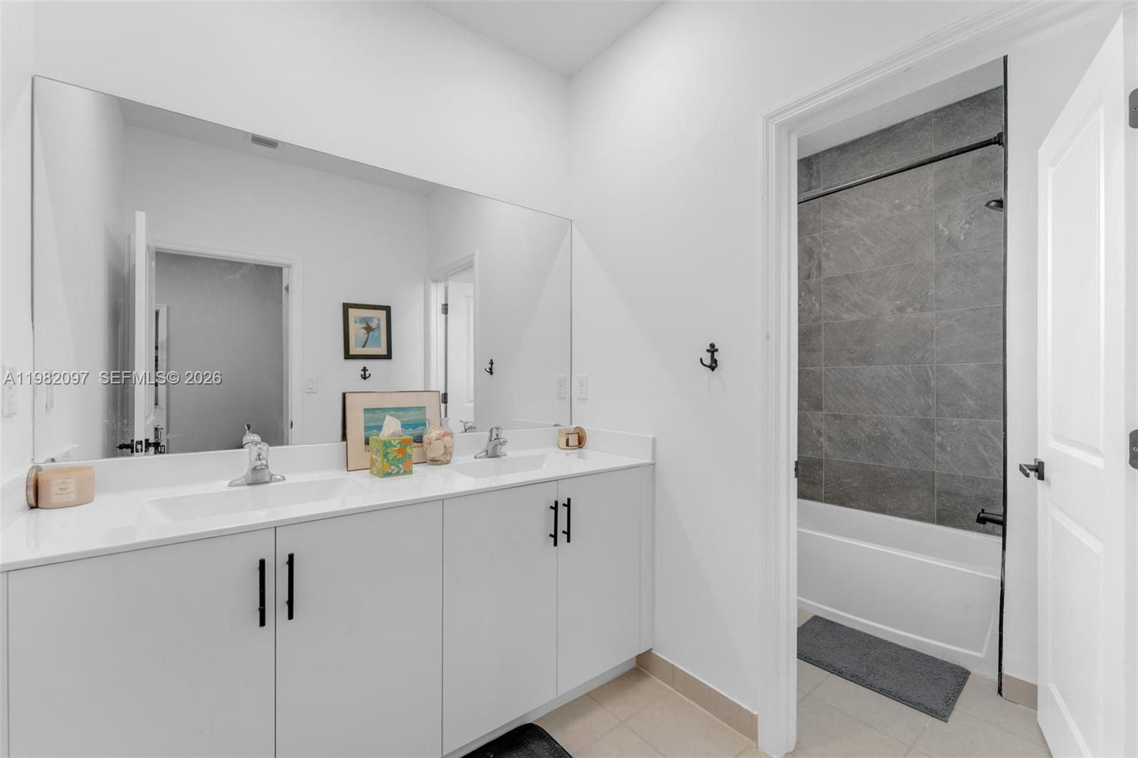 12741 SW 213th Ter Miami, FL 33177