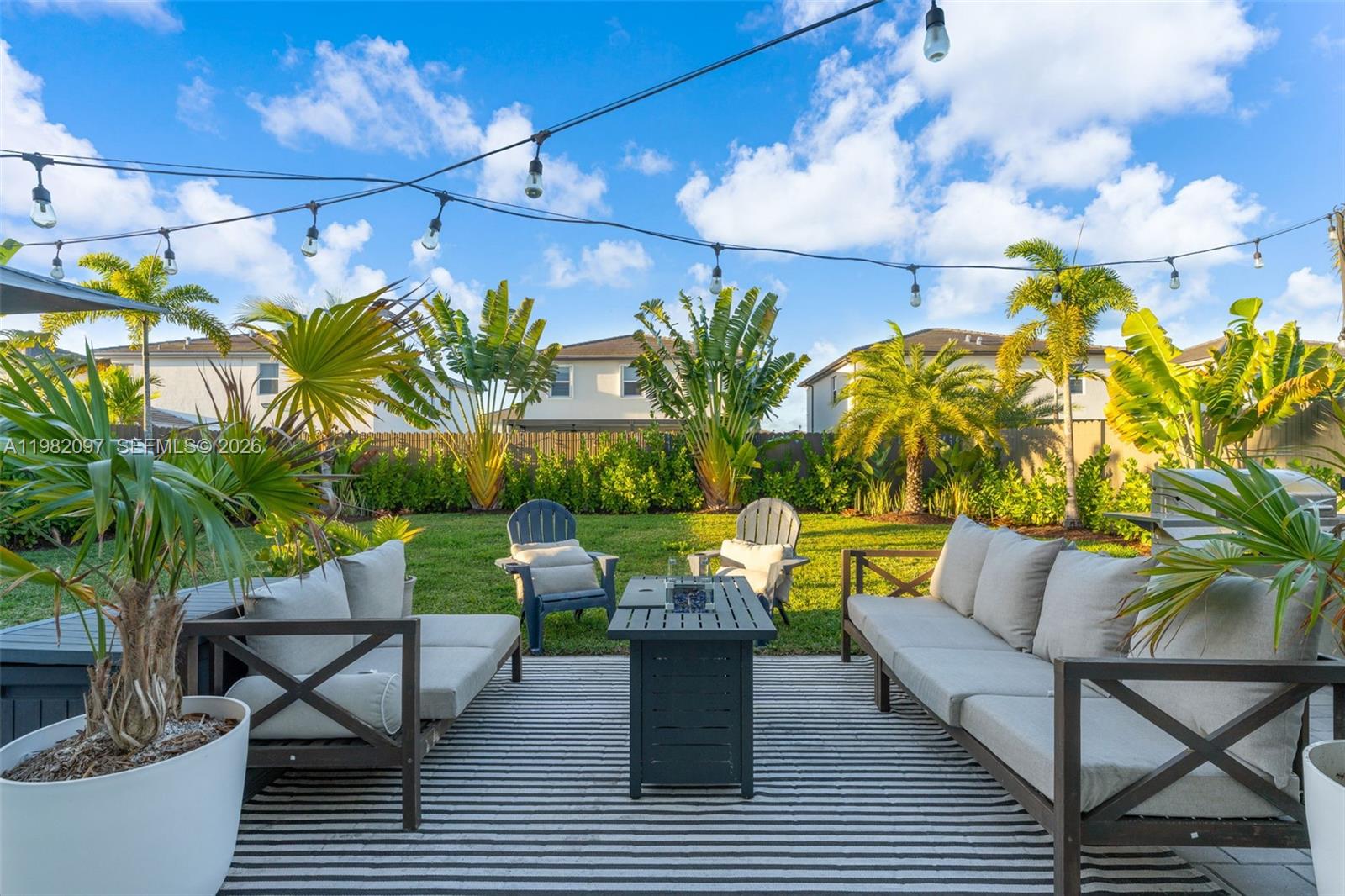 12741 SW 213th Ter Miami, FL 33177