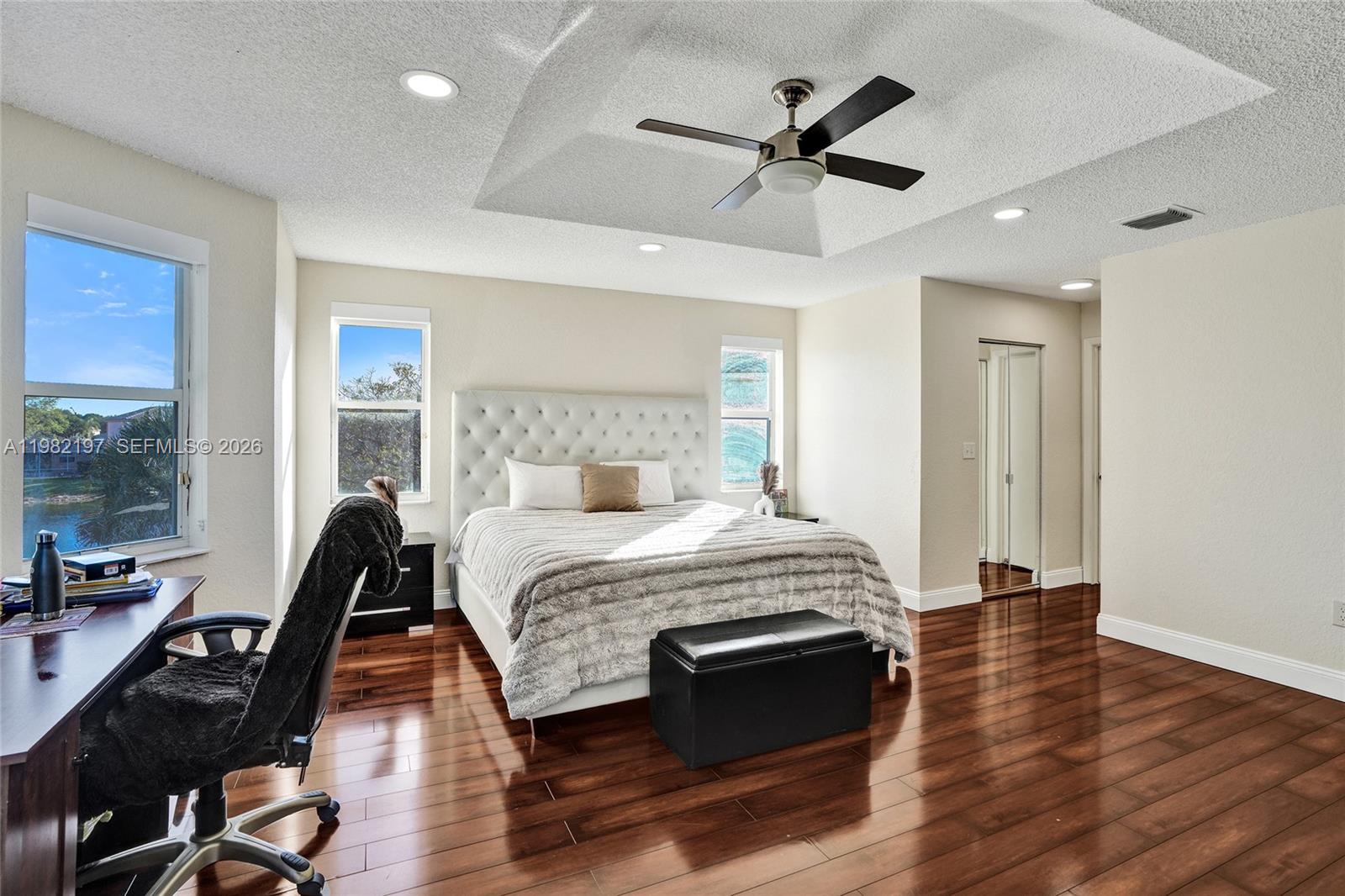 2163 NW 157th Ln Pembroke Pines, FL 33028