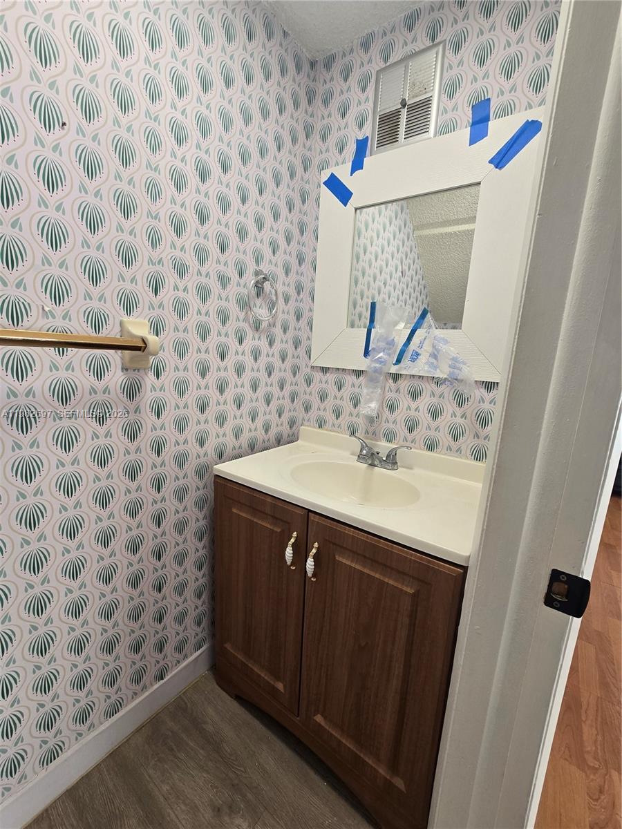 Undisclosed Address Miami, FL 33165