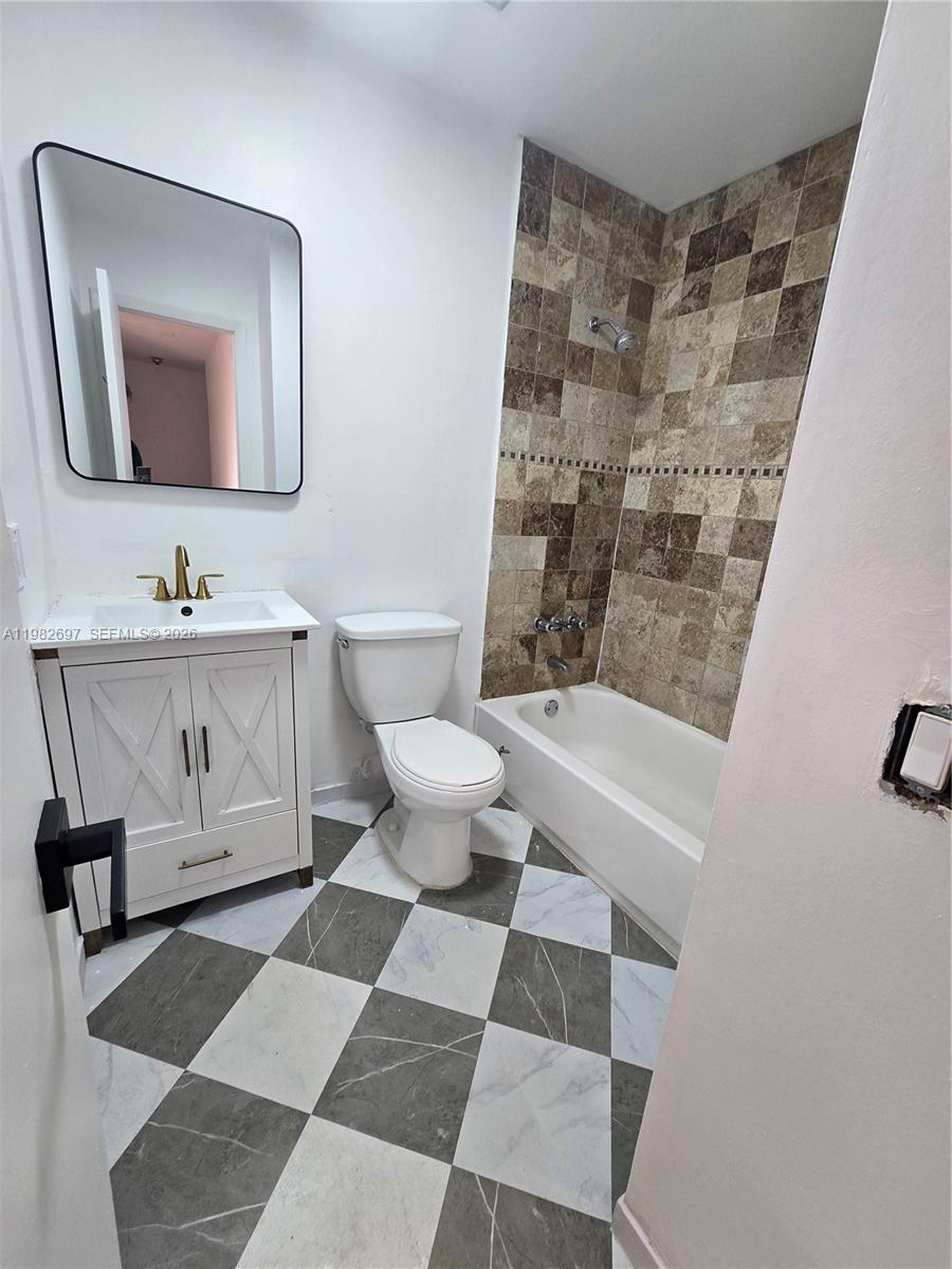 Undisclosed Address Miami, FL 33165