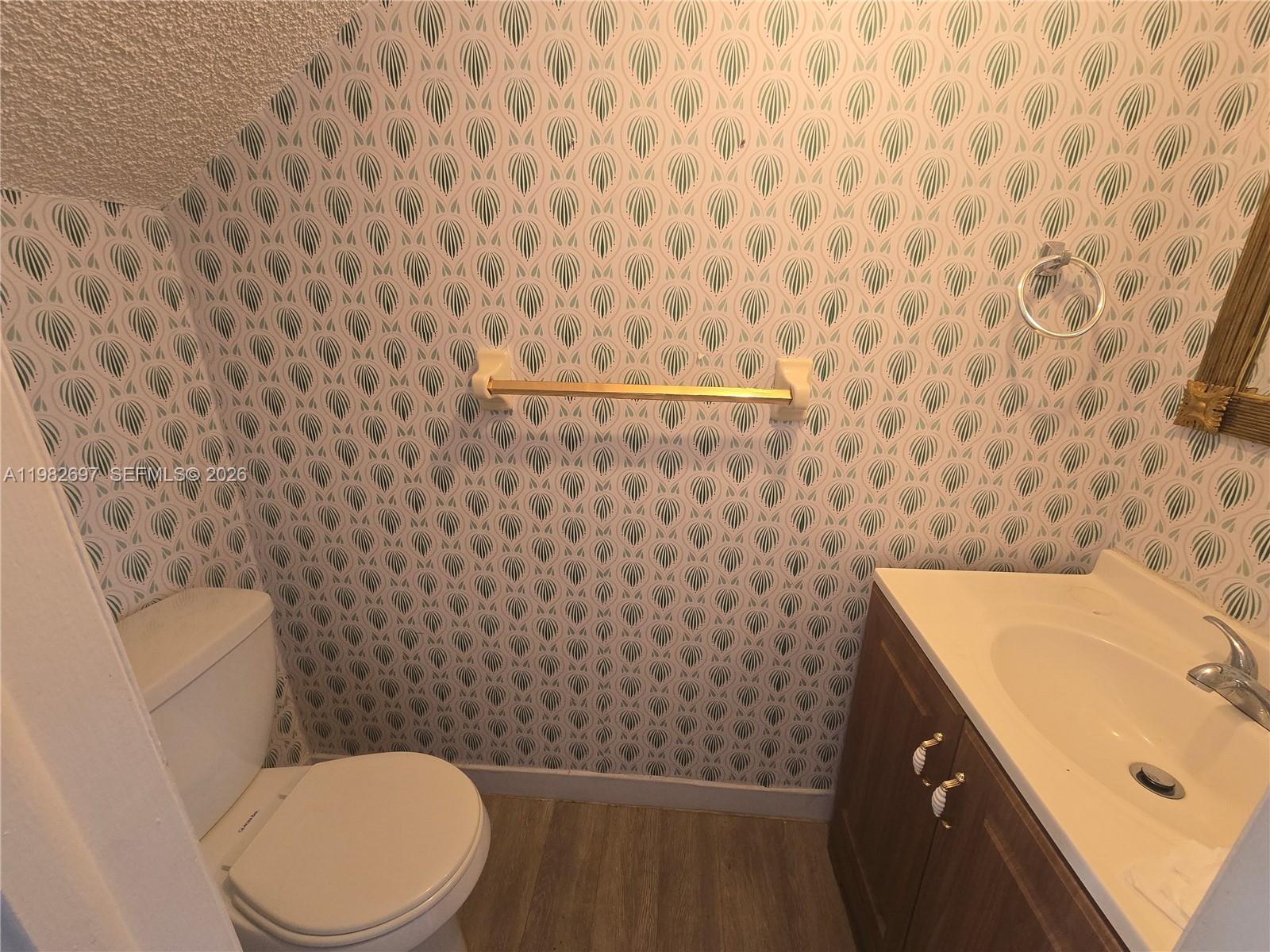 Undisclosed Address Miami, FL 33165