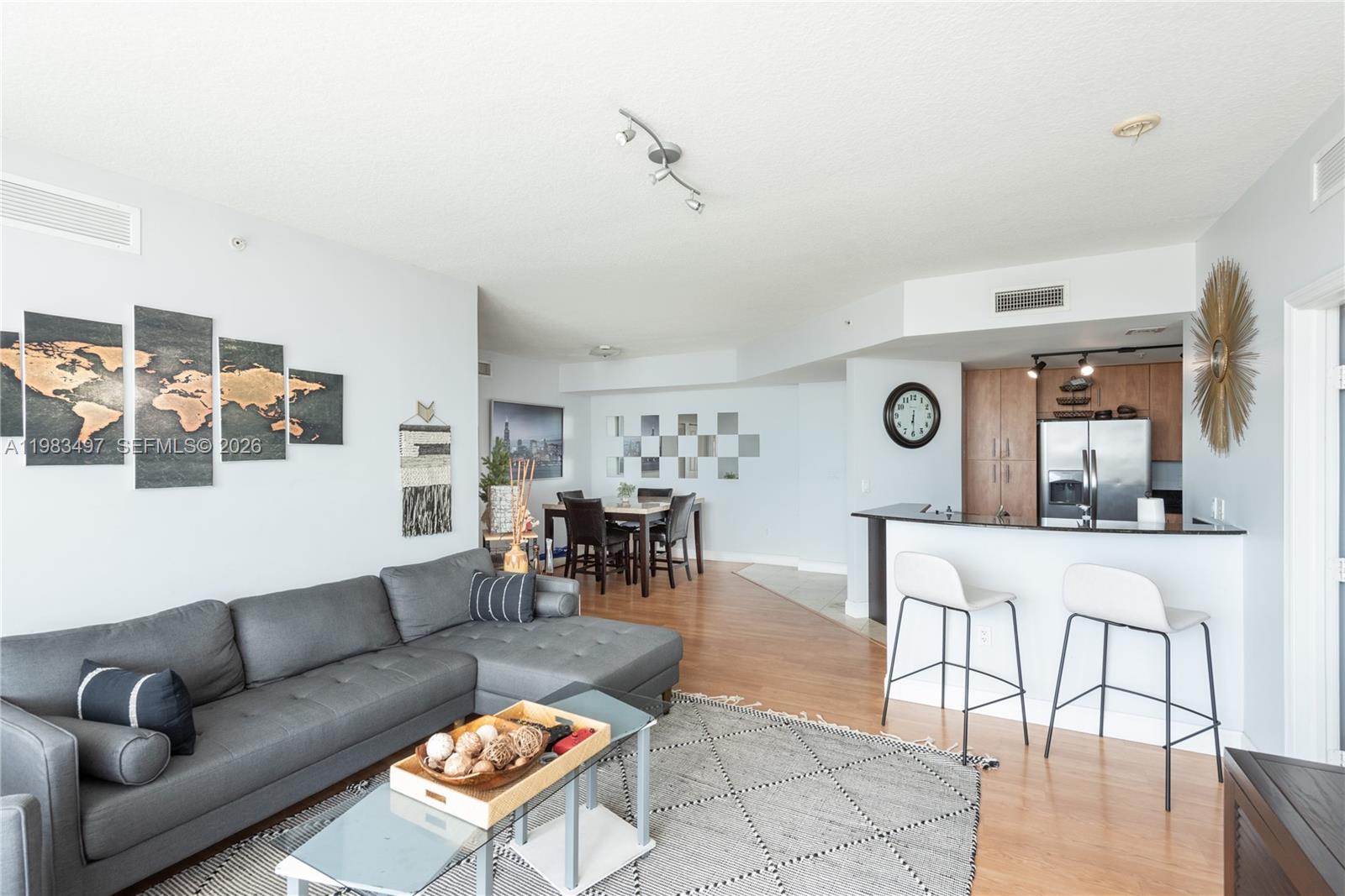 7910 Harbor Is Dr #502 North Bay Village, FL 33141