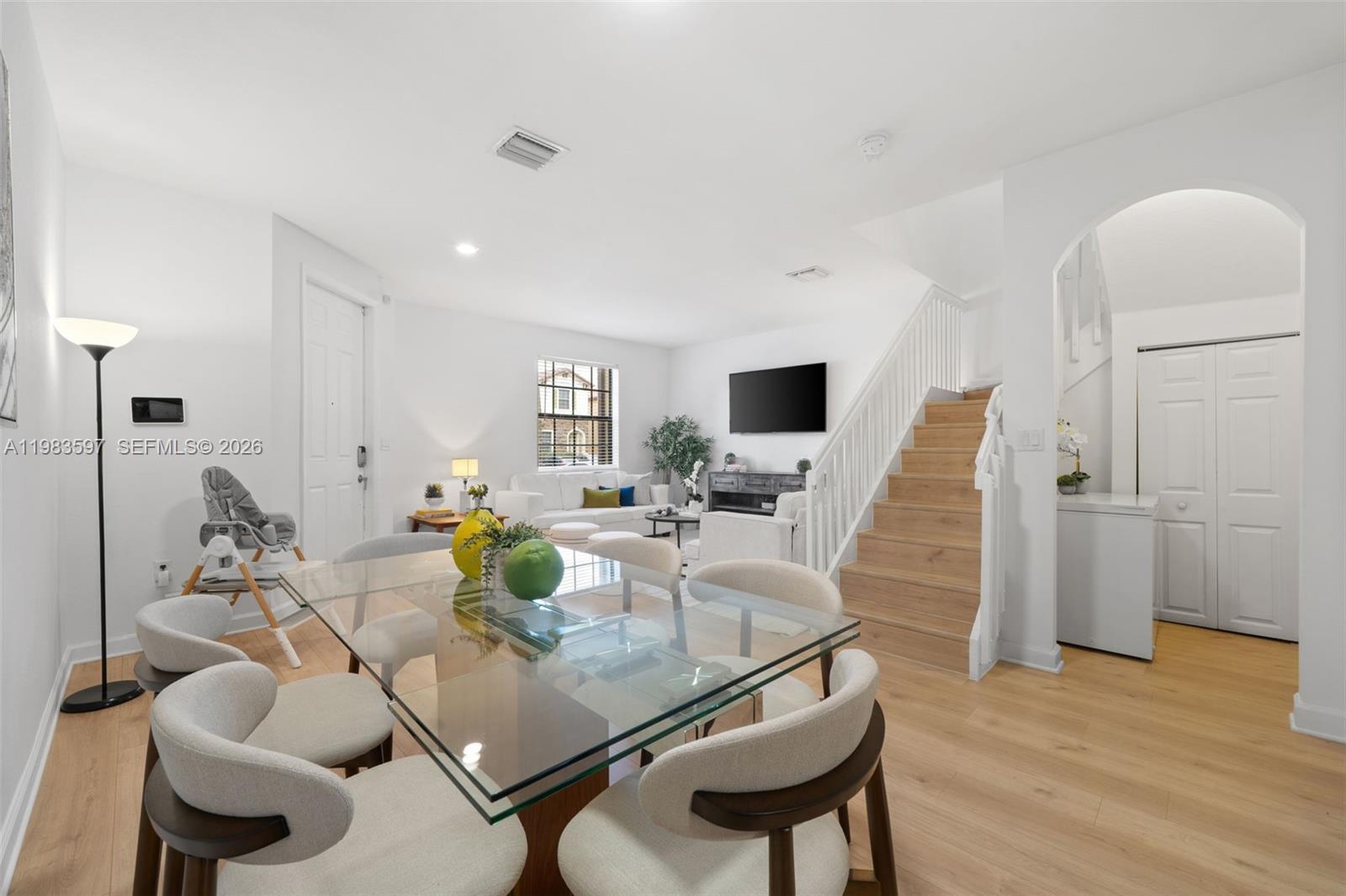 9380 W 33rd Ln Hialeah, FL 33018