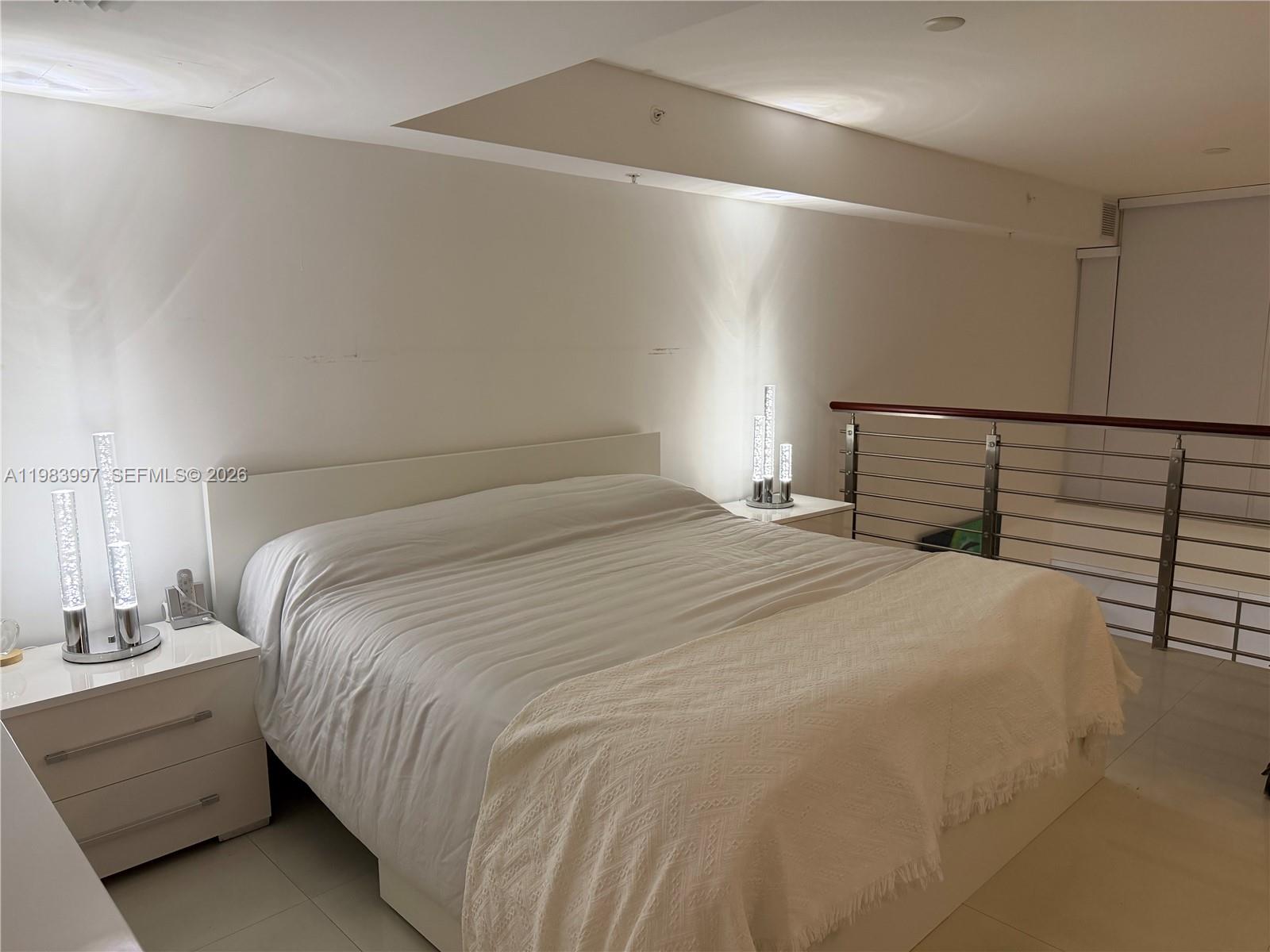 image Brickell on the River South8