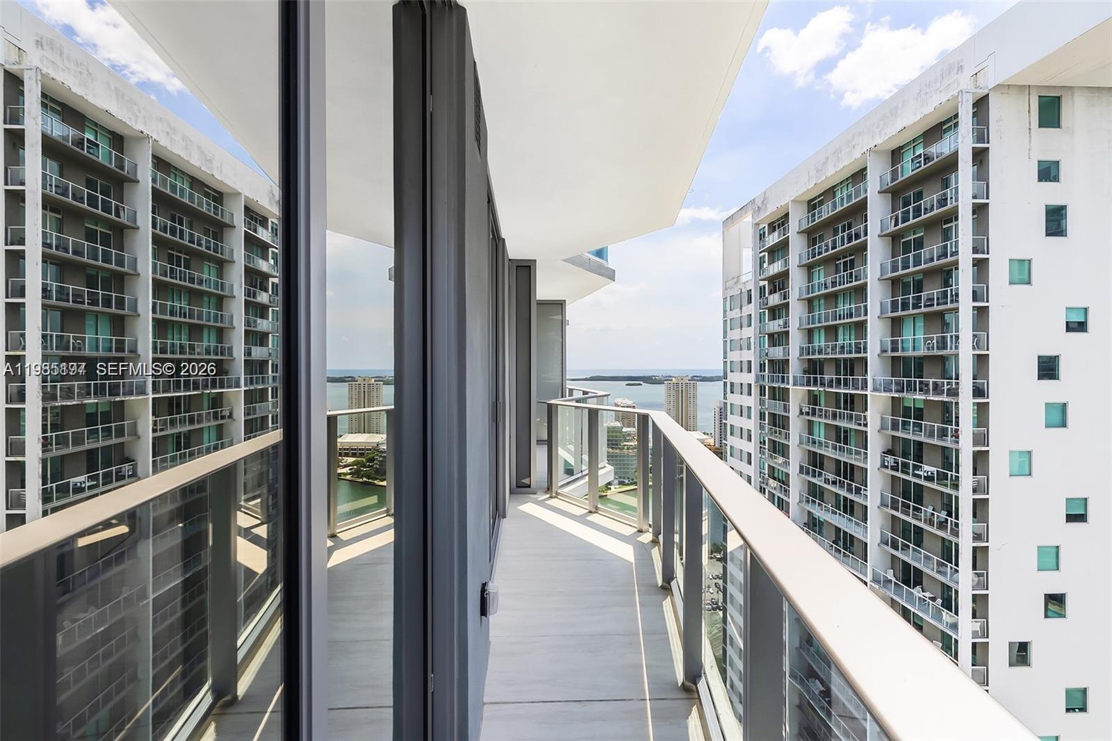 image Viceroy Brickell Residences9