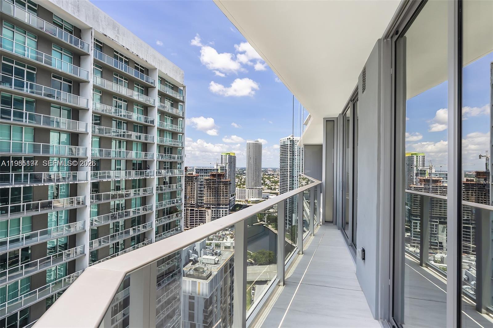 image Viceroy Brickell Residences10