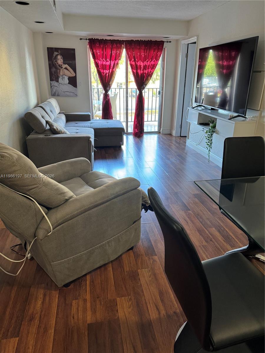 4717 NW 7th St #203-10