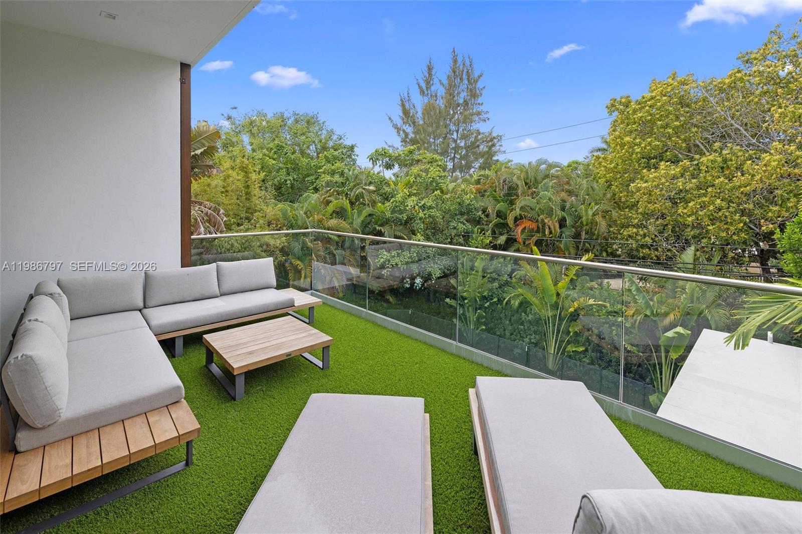 4534 Sheridan Ave Miami Beach, FL 33140