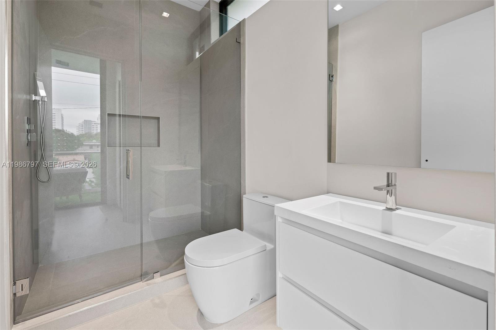 4534 Sheridan Ave Miami Beach, FL 33140