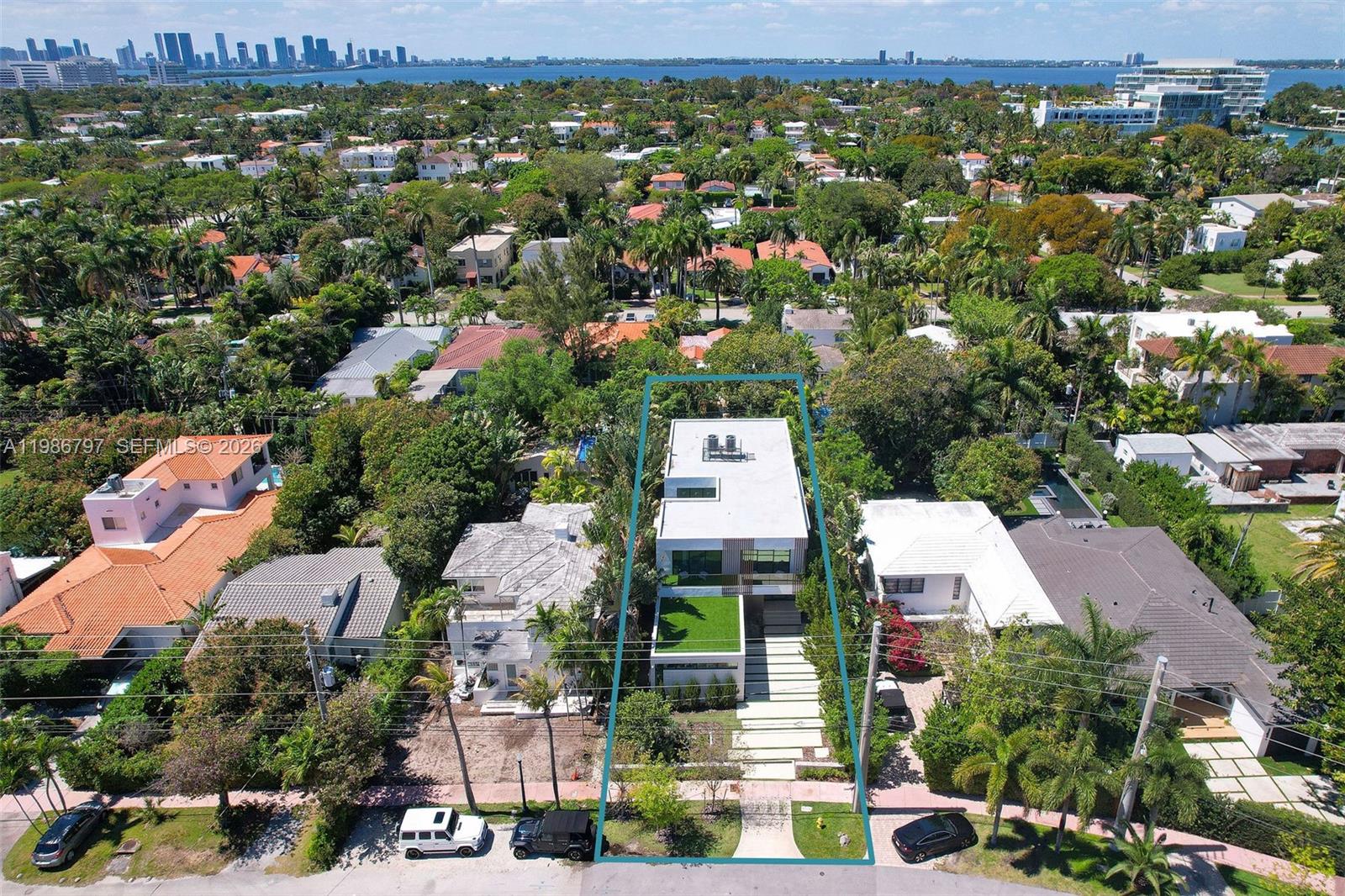 4534 Sheridan Ave Miami Beach, FL 33140