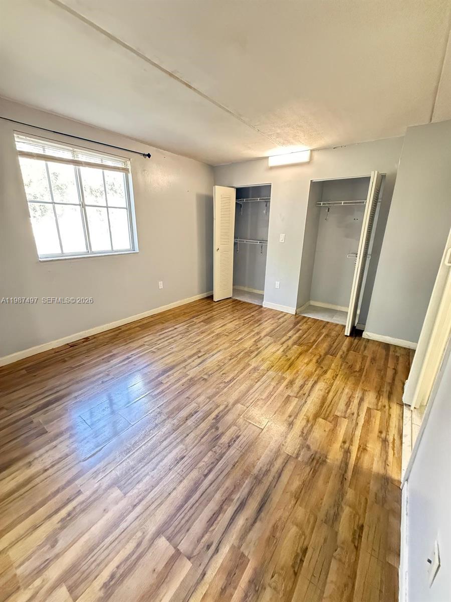 6045 NW 186th St #115 Hialeah, FL 33015