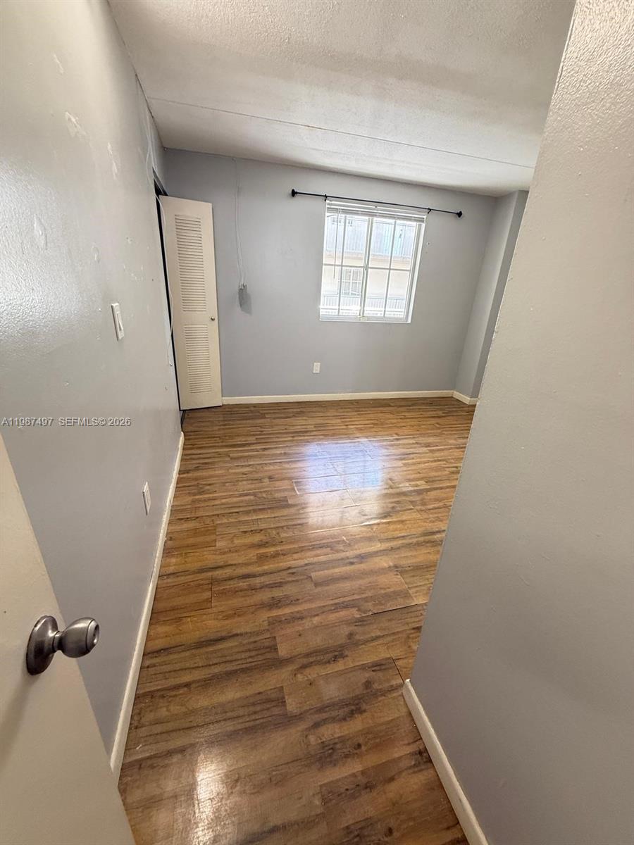 6045 NW 186th St #115 Hialeah, FL 33015