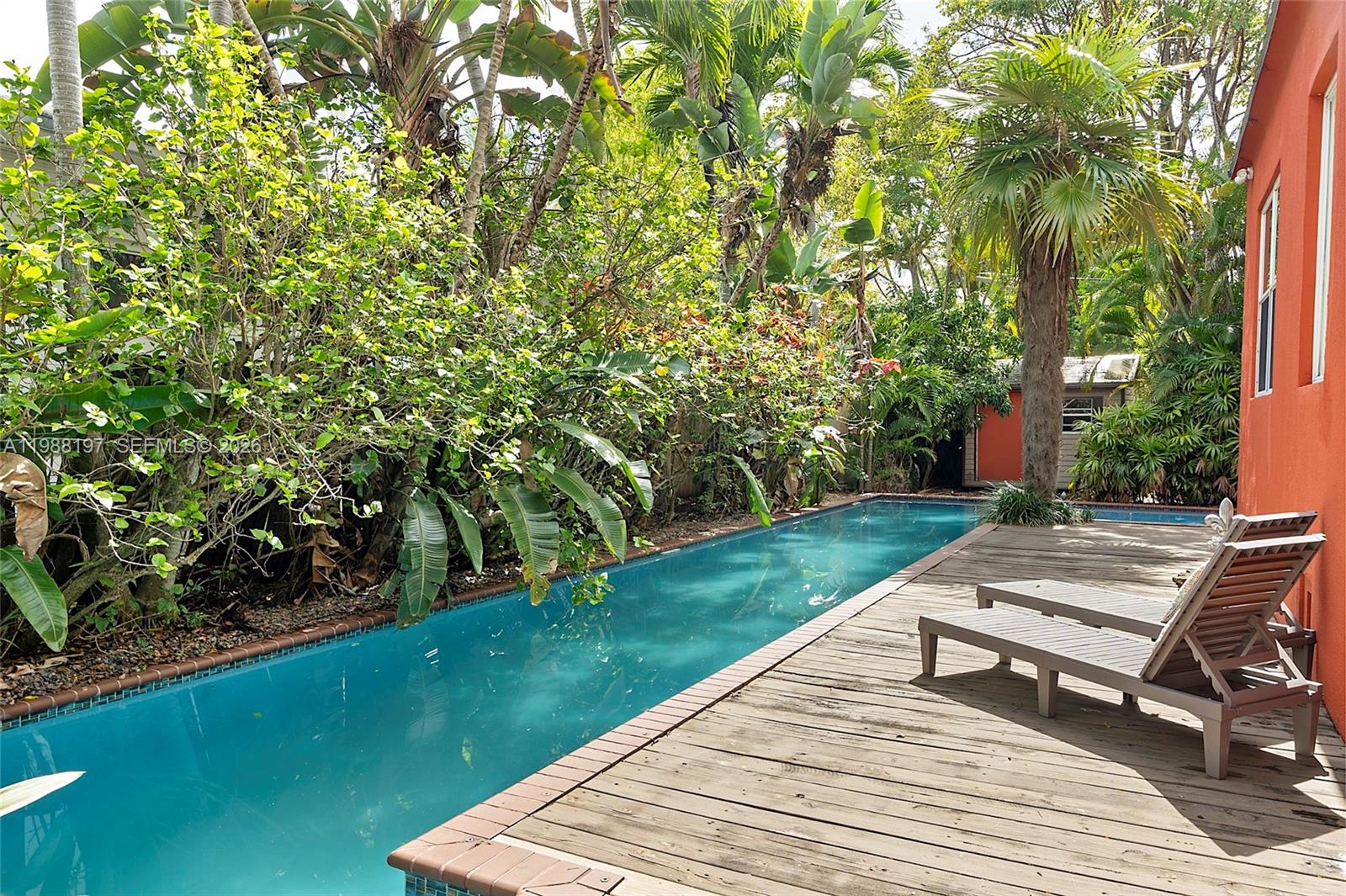 120 SW 24th Rd Miami, FL 33129