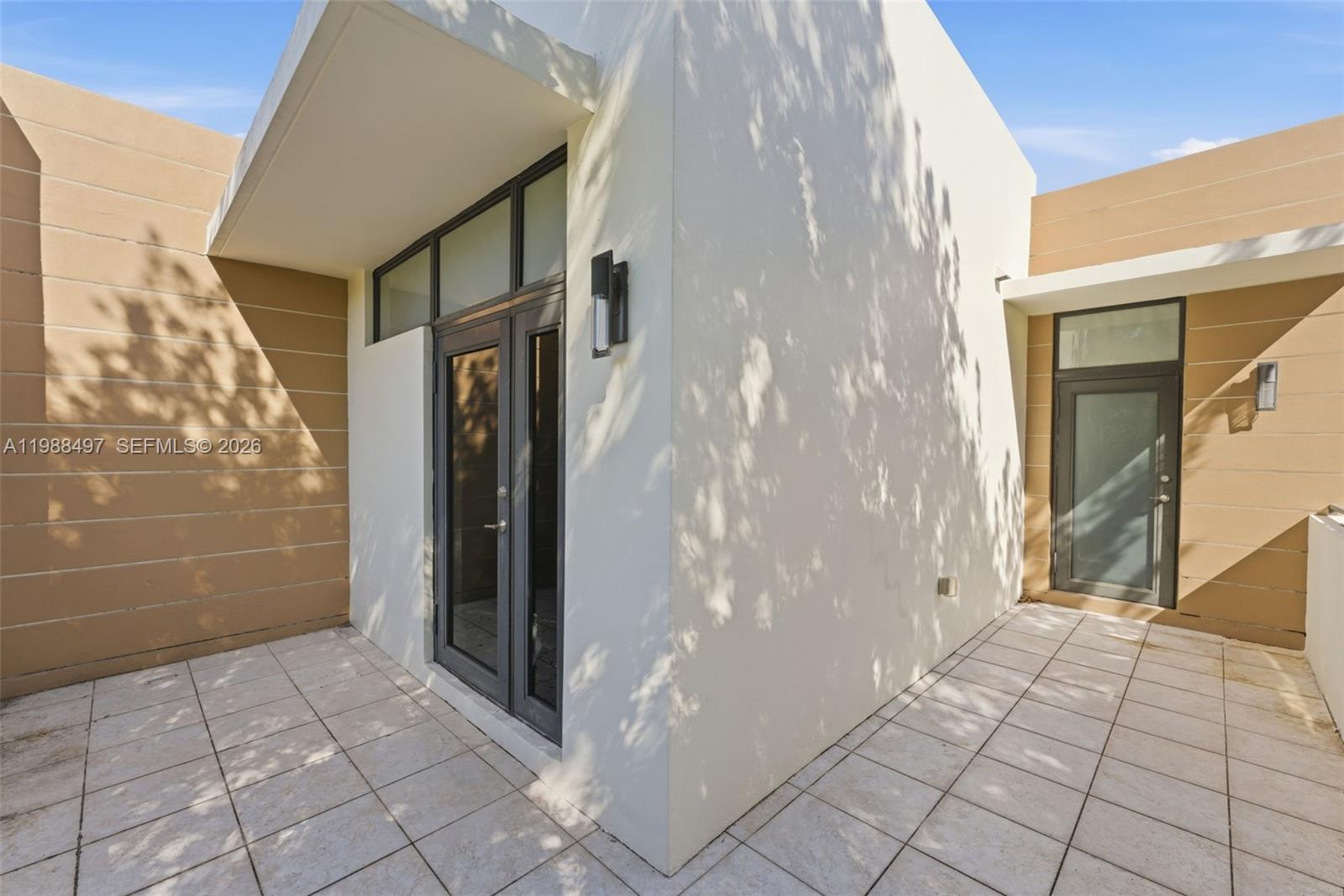 3407 Day Ave #3407 Miami, FL 33133