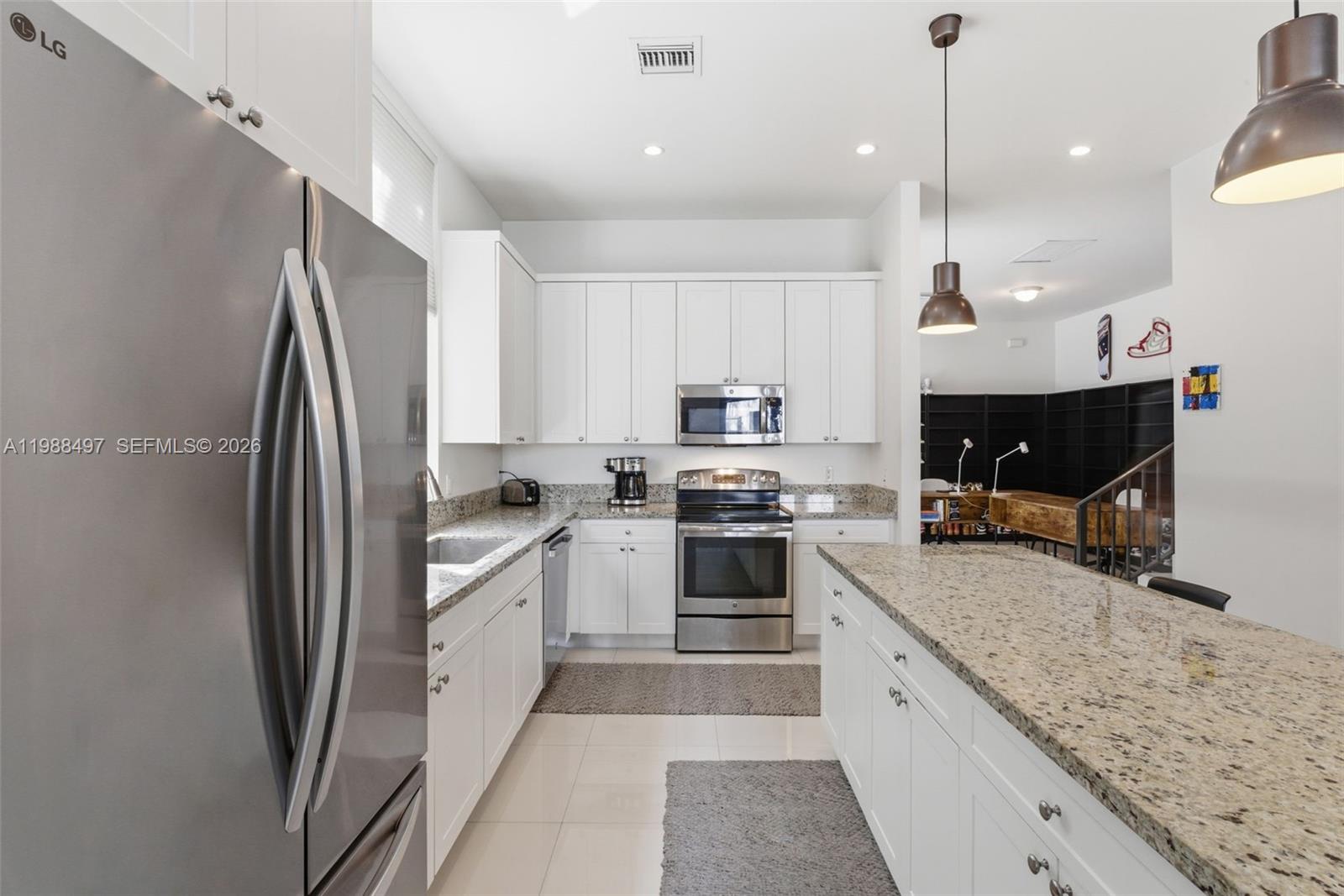 3407 Day Ave #3407 Miami, FL 33133