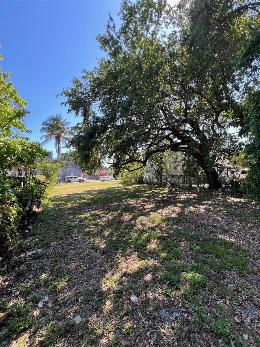 267 NW 31st St Miami, FL 33127