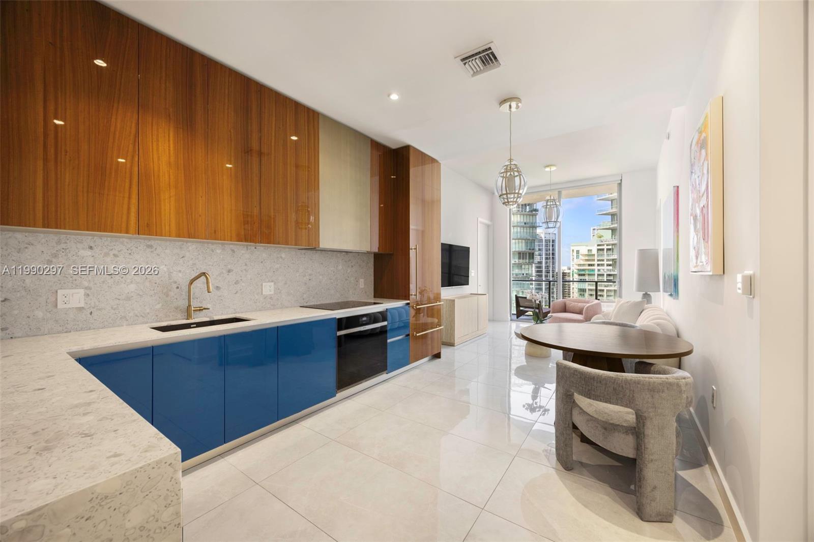 2655 S Bayshore Dr #1505 Coconut Grove, FL 33133