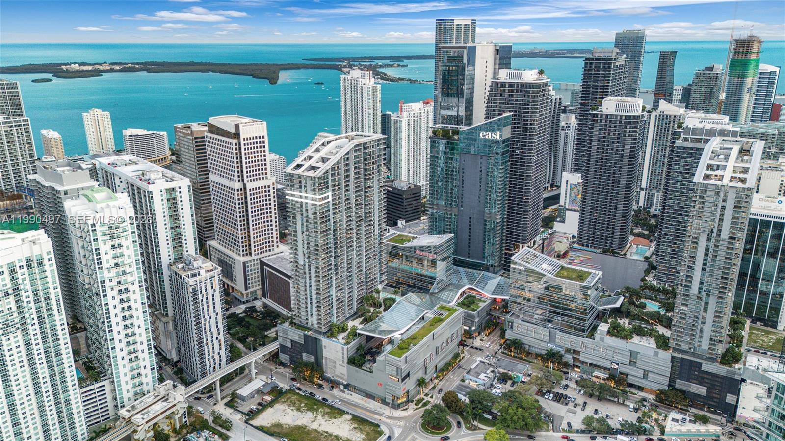 68 SE 6th St #3711 Miami, FL 33131