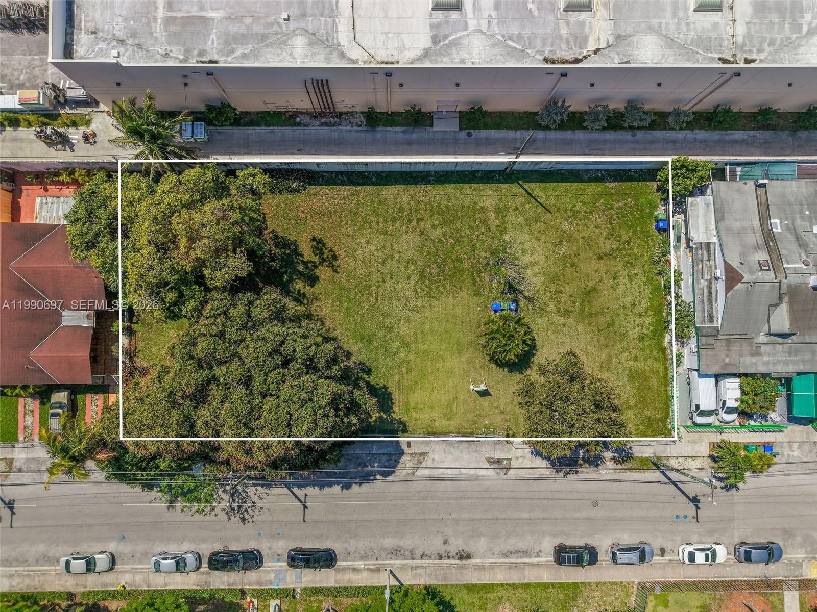 1000 SW 30th Ave Miami, FL 33135