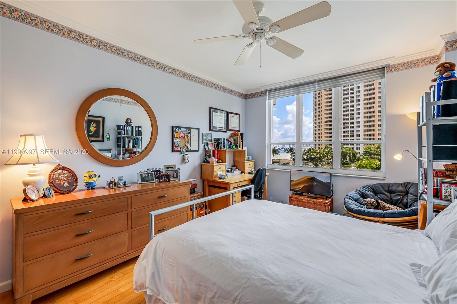 888 Brickell Key Dr #807 Miami, FL 33131