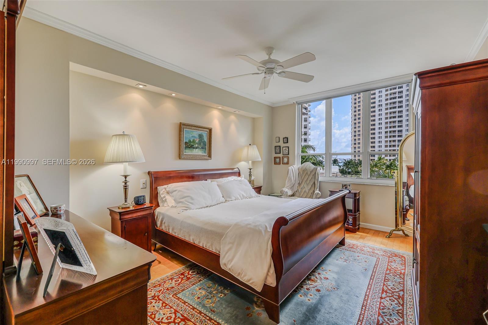 888 Brickell Key Dr #807 Miami, FL 33131