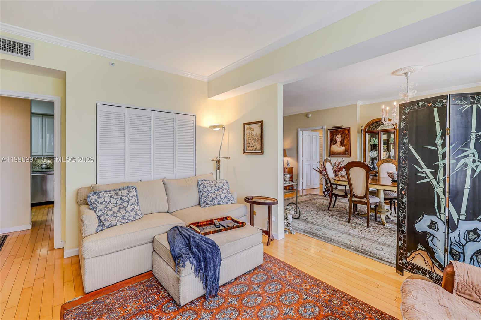 888 Brickell Key Dr #807 Miami, FL 33131