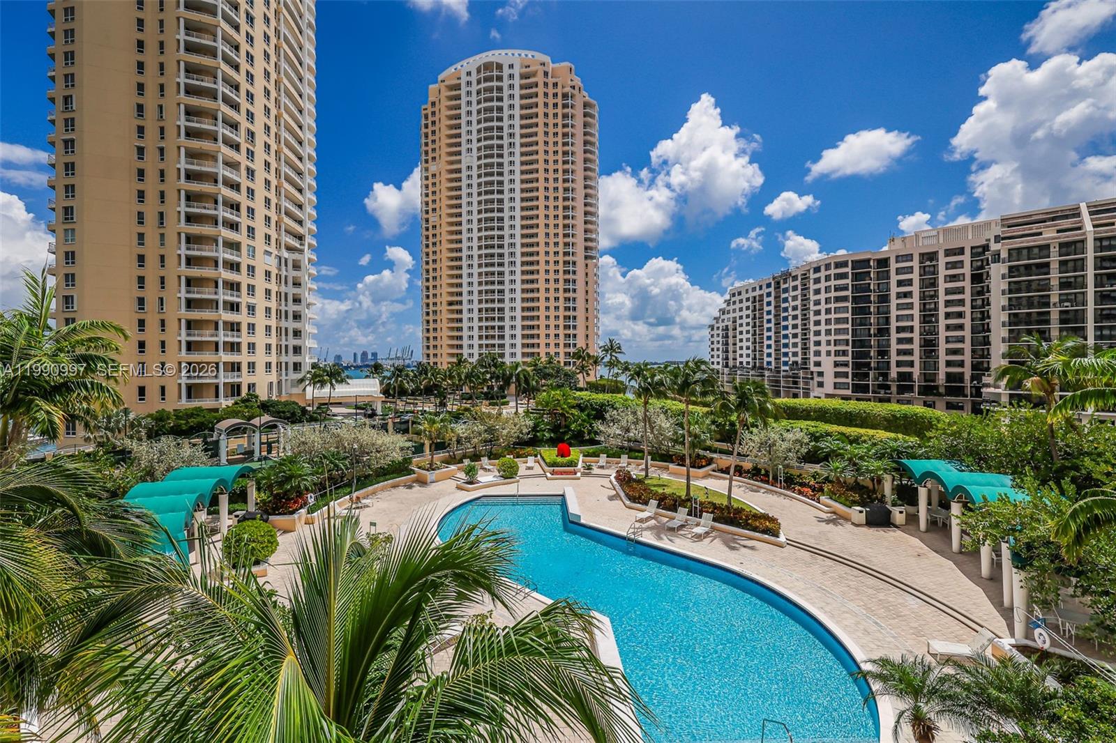 888 Brickell Key Dr #807 Miami, FL 33131