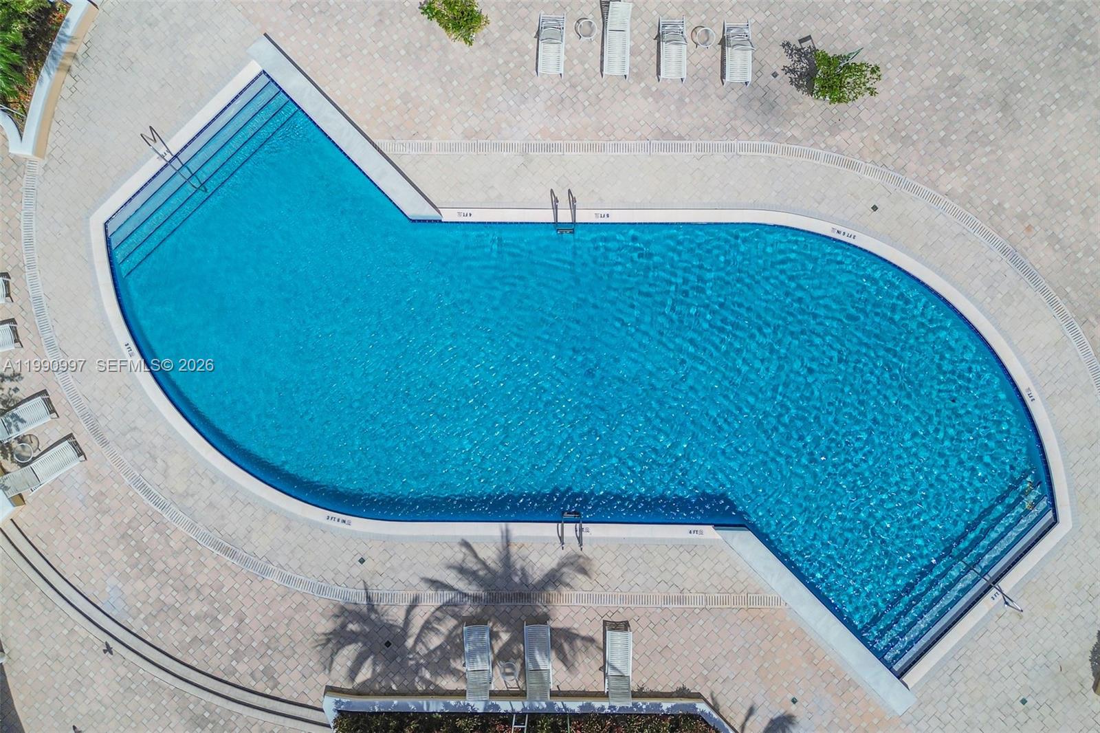 888 Brickell Key Dr #807 Miami, FL 33131