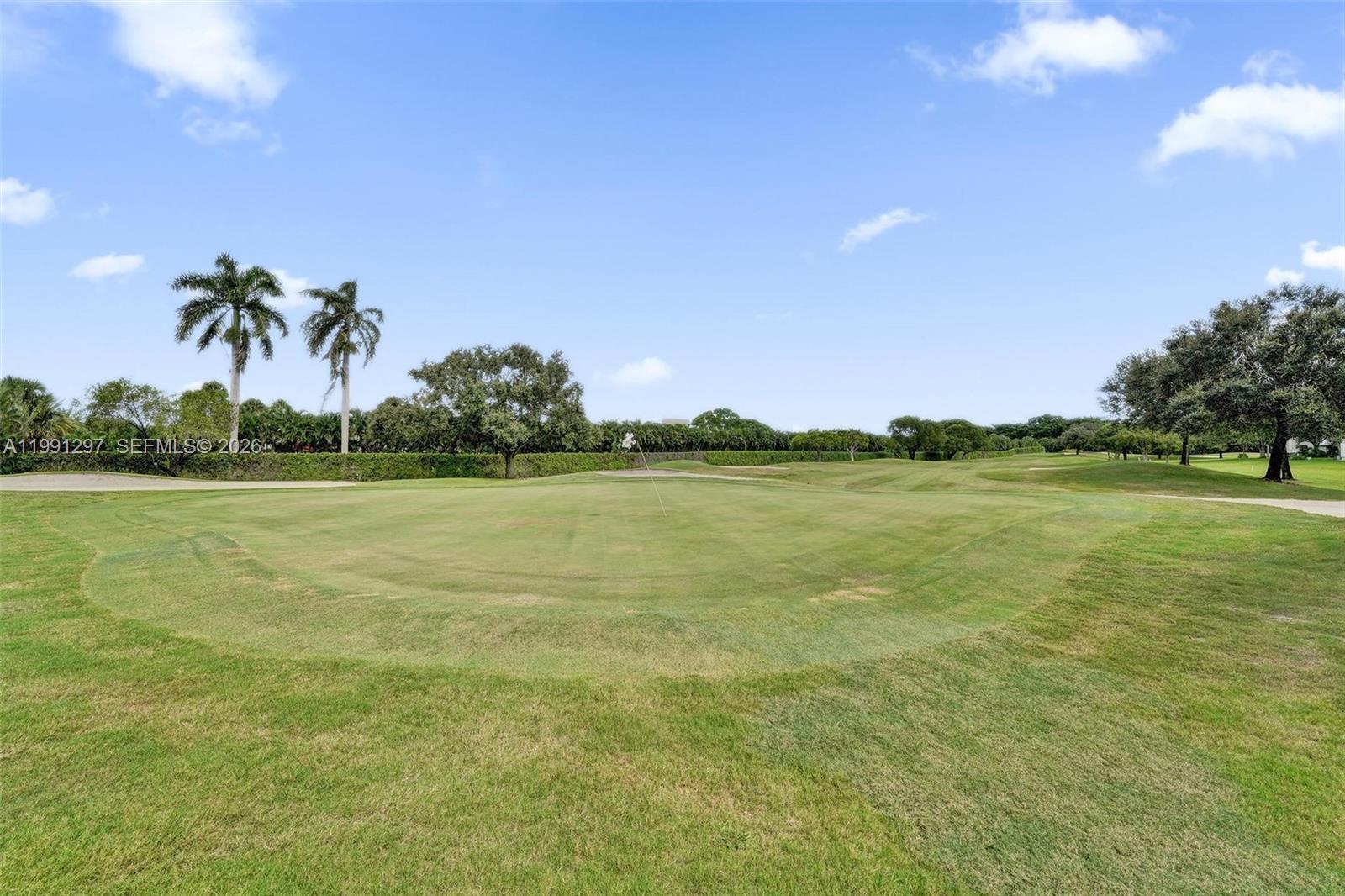 1502 Whitehall Dr #205