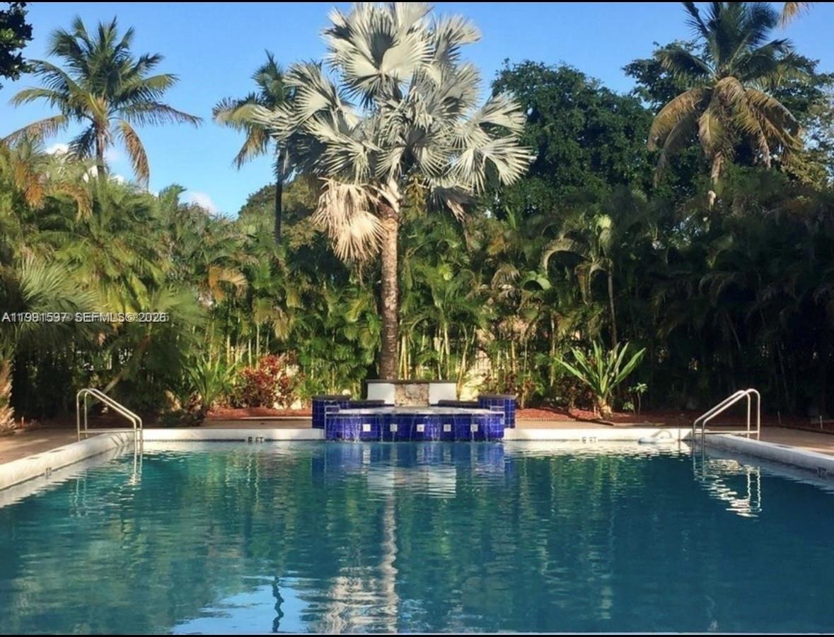 7130 NW 179th St #207