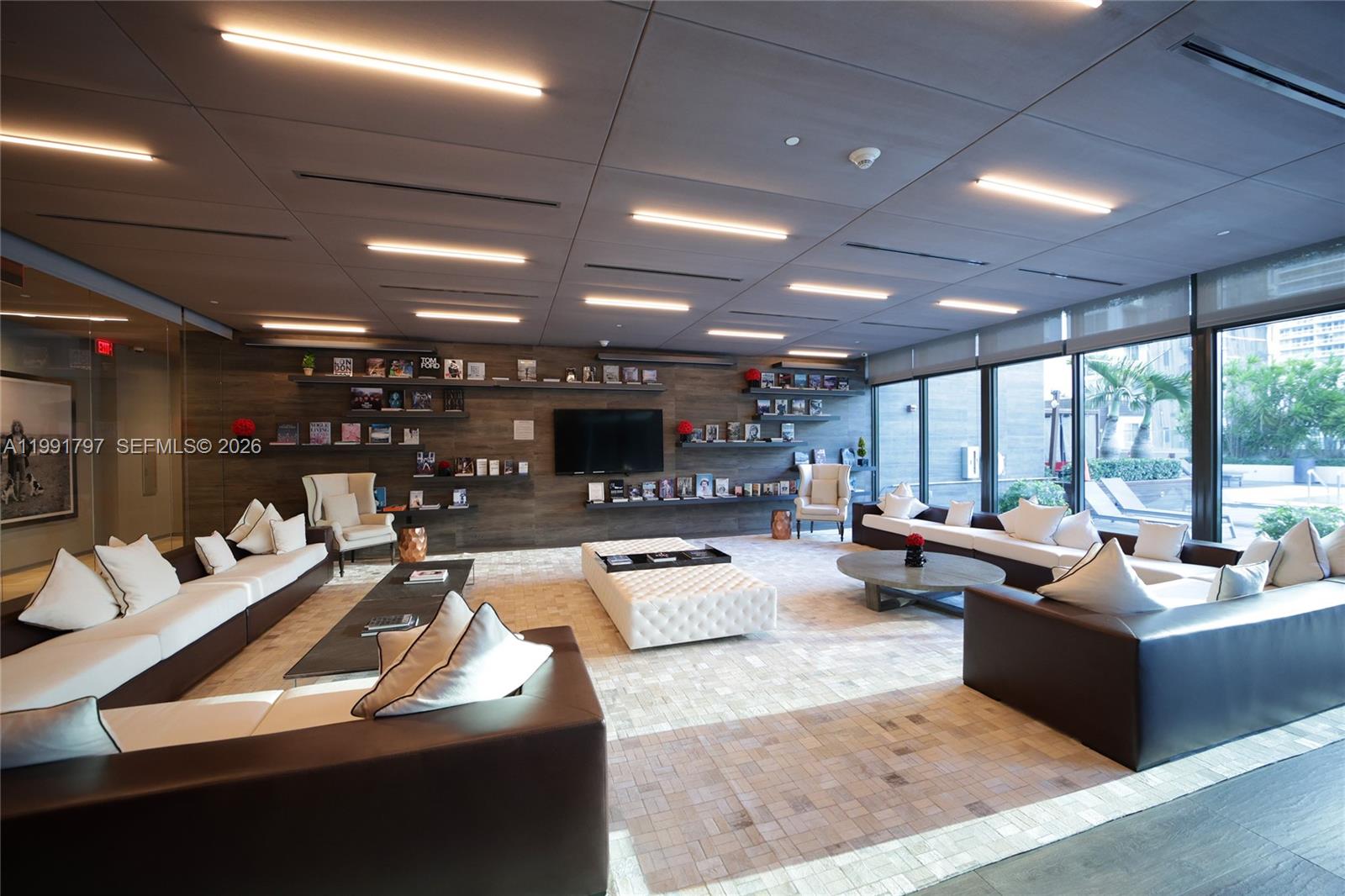 1080 Brickell Ave #1603 Miami, FL 33131